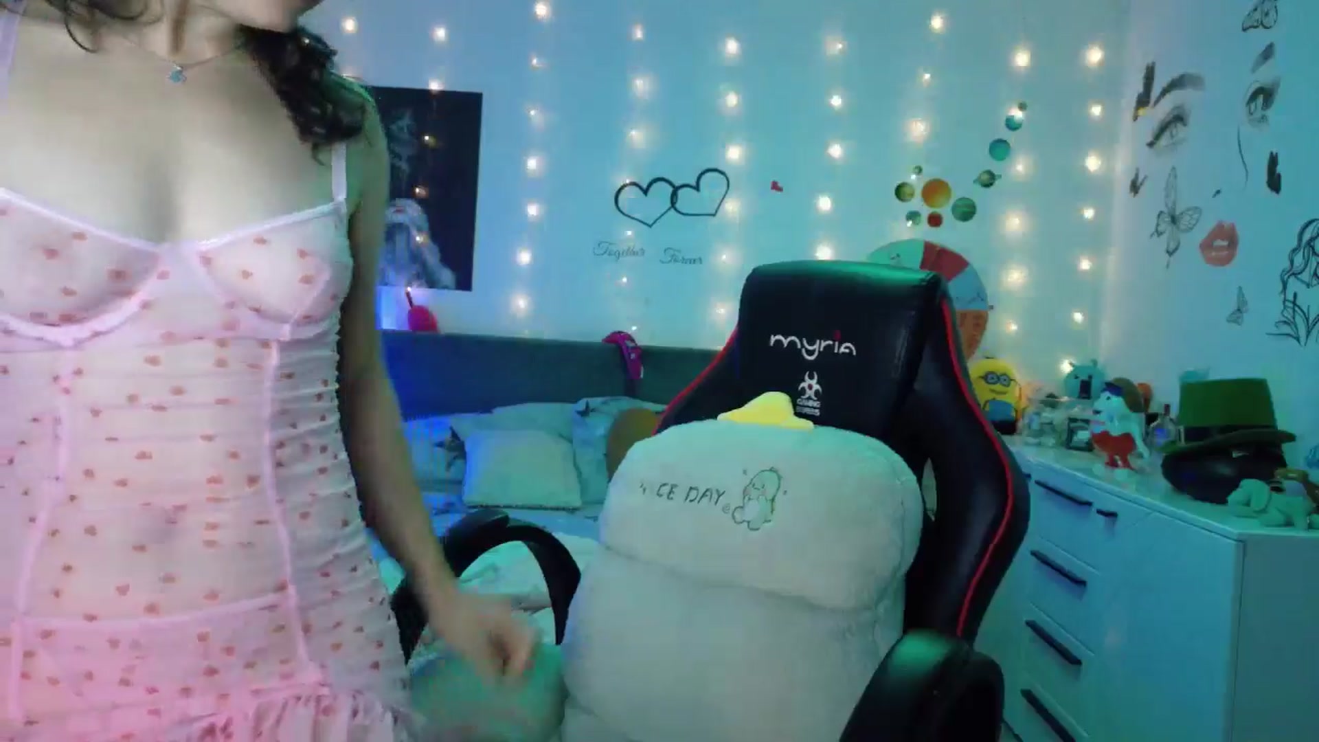 Gallery image thumbnail from YreneA's myfreecams stream on, 09/13/2025, 04:19 image 14 of 20