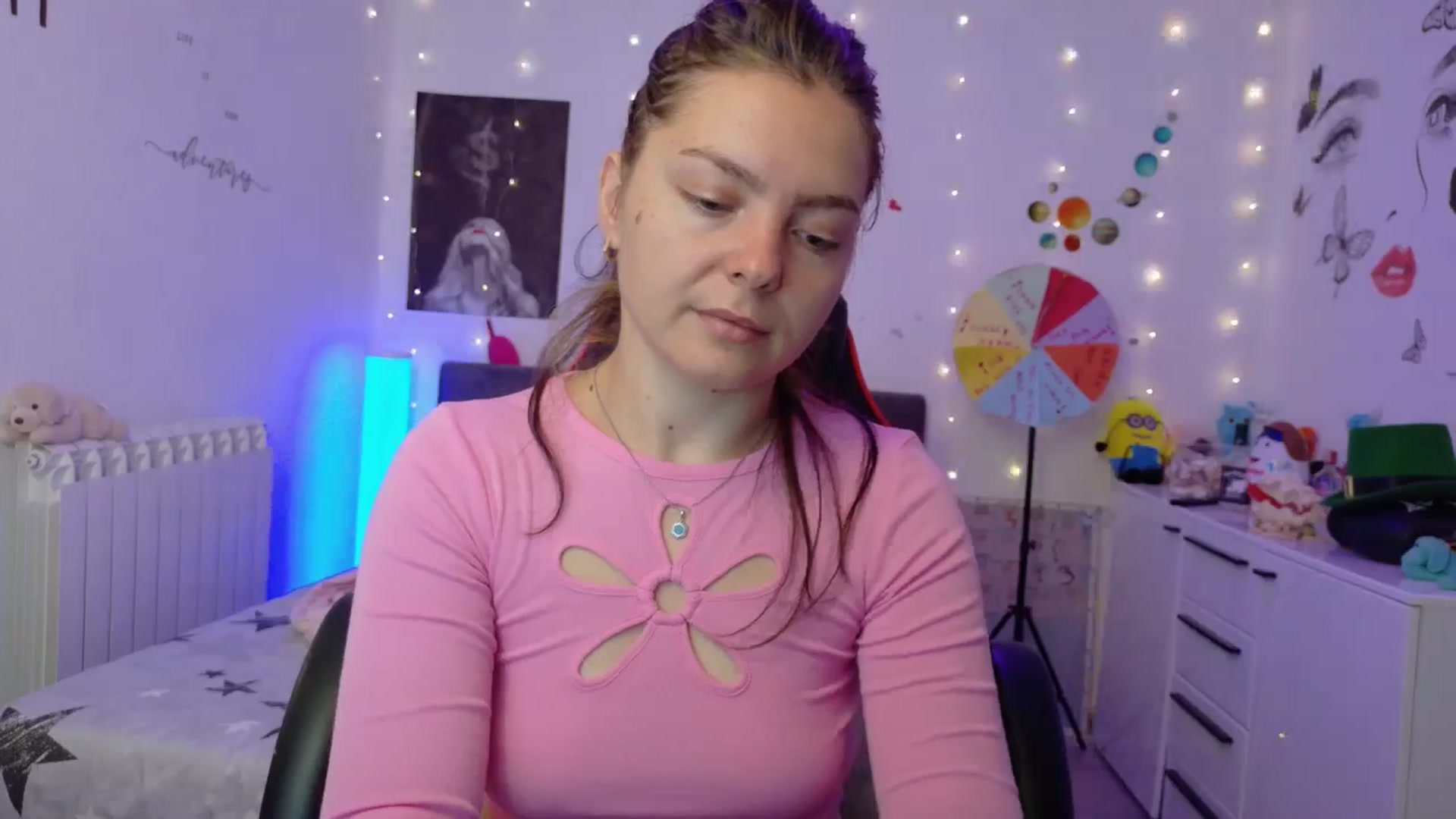 Gallery image thumbnail from YreneA's myfreecams stream on, 09/16/2025, 05:39 image 13 of 20