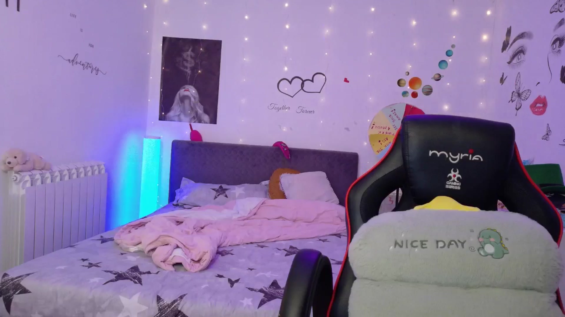 Gallery image thumbnail from YreneA's myfreecams stream on, 09/16/2025, 05:39 image 12 of 20