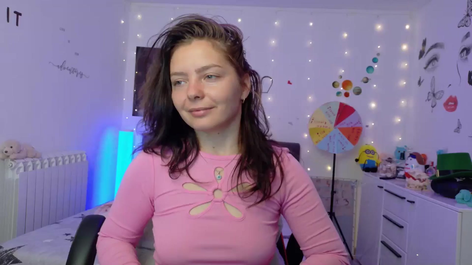 Gallery image thumbnail from YreneA's myfreecams stream on, 09/16/2025, 05:39 image 17 of 20