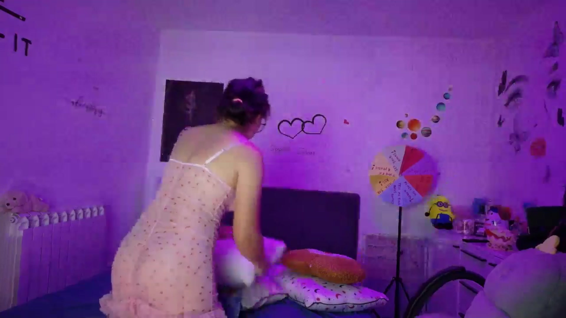 Gallery image thumbnail from YreneA's myfreecams stream on, 09/22/2025, 03:51 image 18 of 20