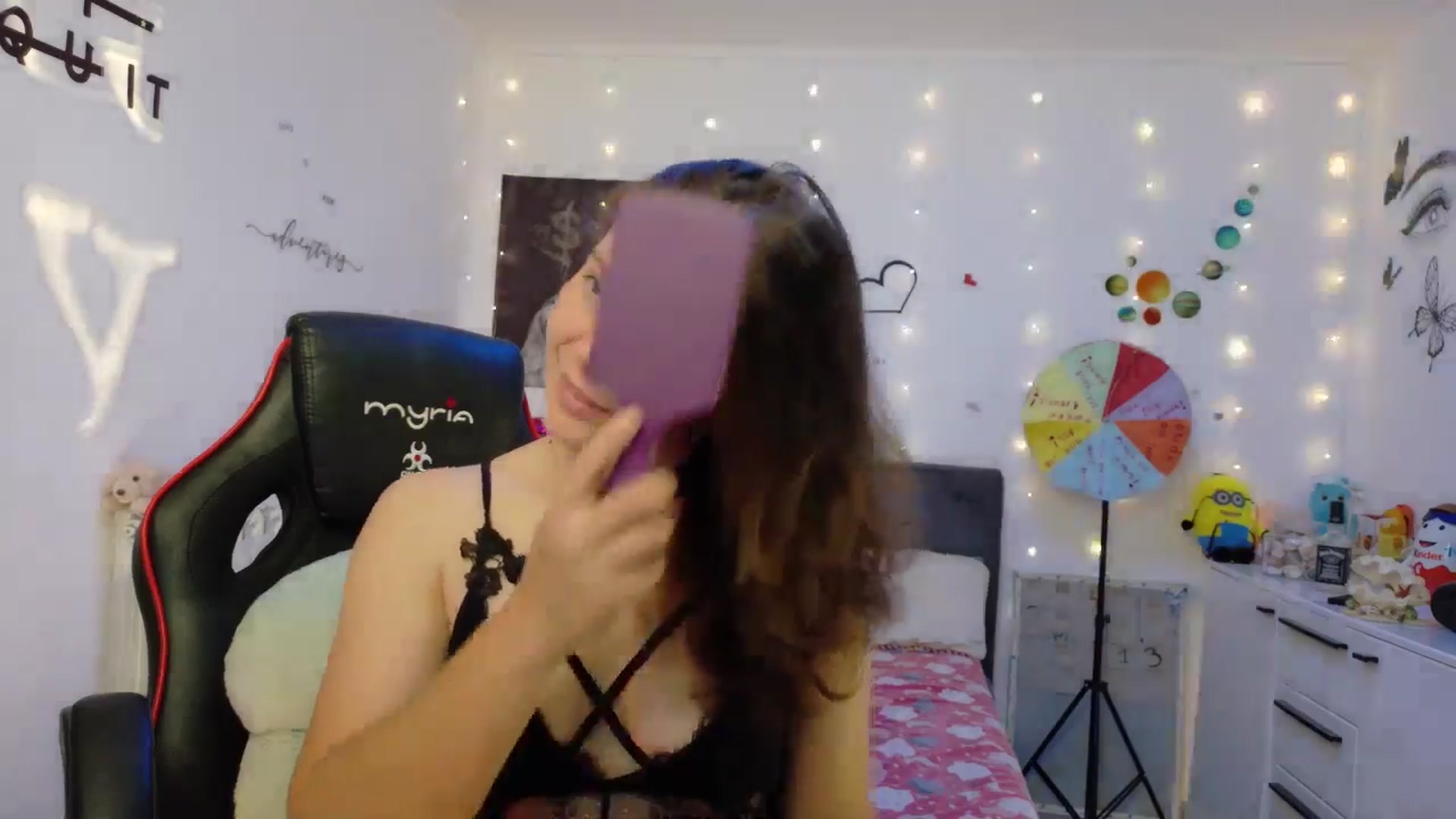 Gallery image thumbnail from YreneA's myfreecams stream on, 09/25/2025, 06:32 image 14 of 20