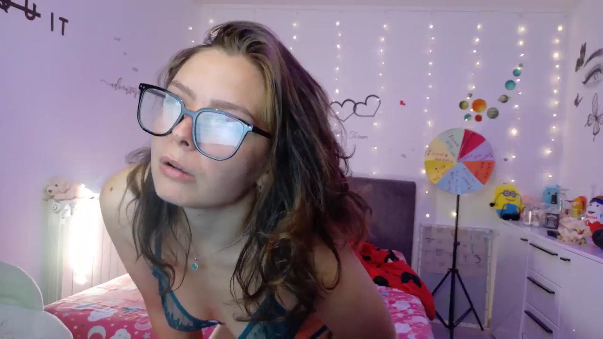 Gallery image thumbnail from YreneA's myfreecams stream on, 09/26/2025, 06:18 image 15 of 20