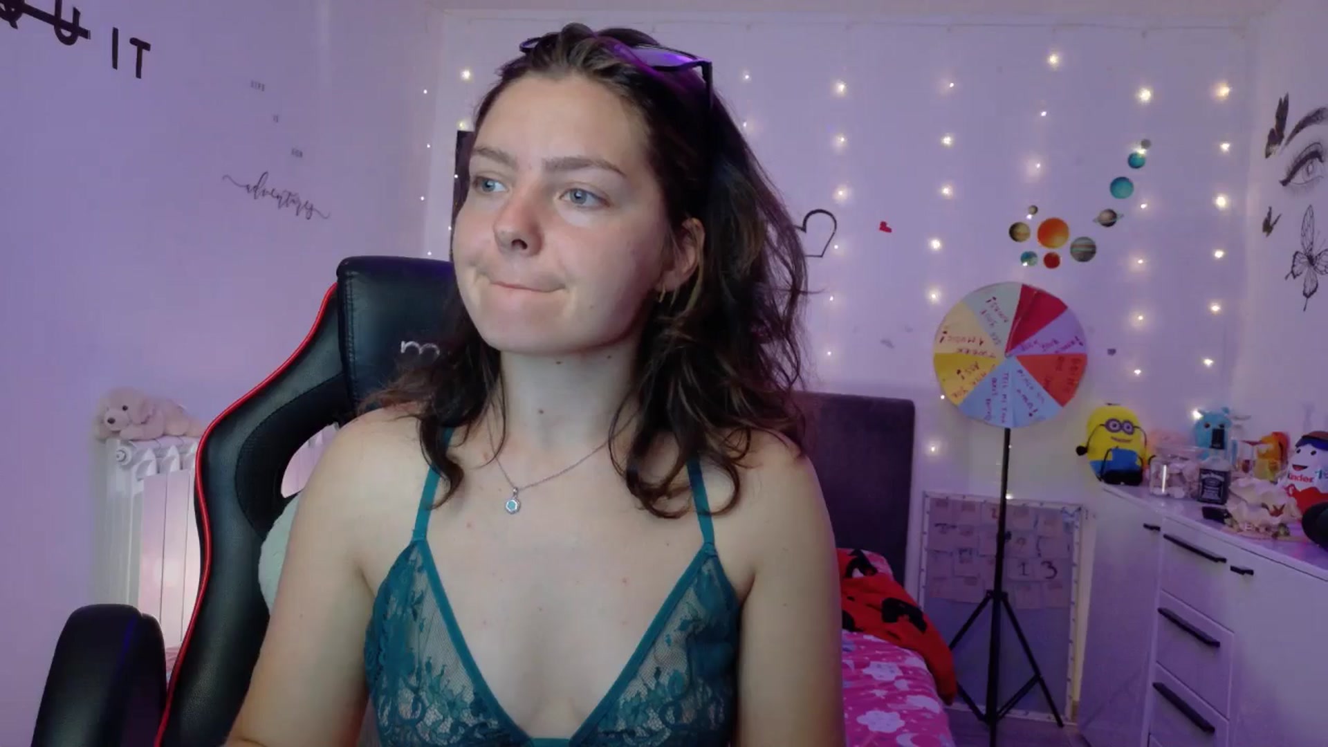 Gallery image thumbnail from YreneA's myfreecams stream on, 09/26/2025, 06:18 image 19 of 20