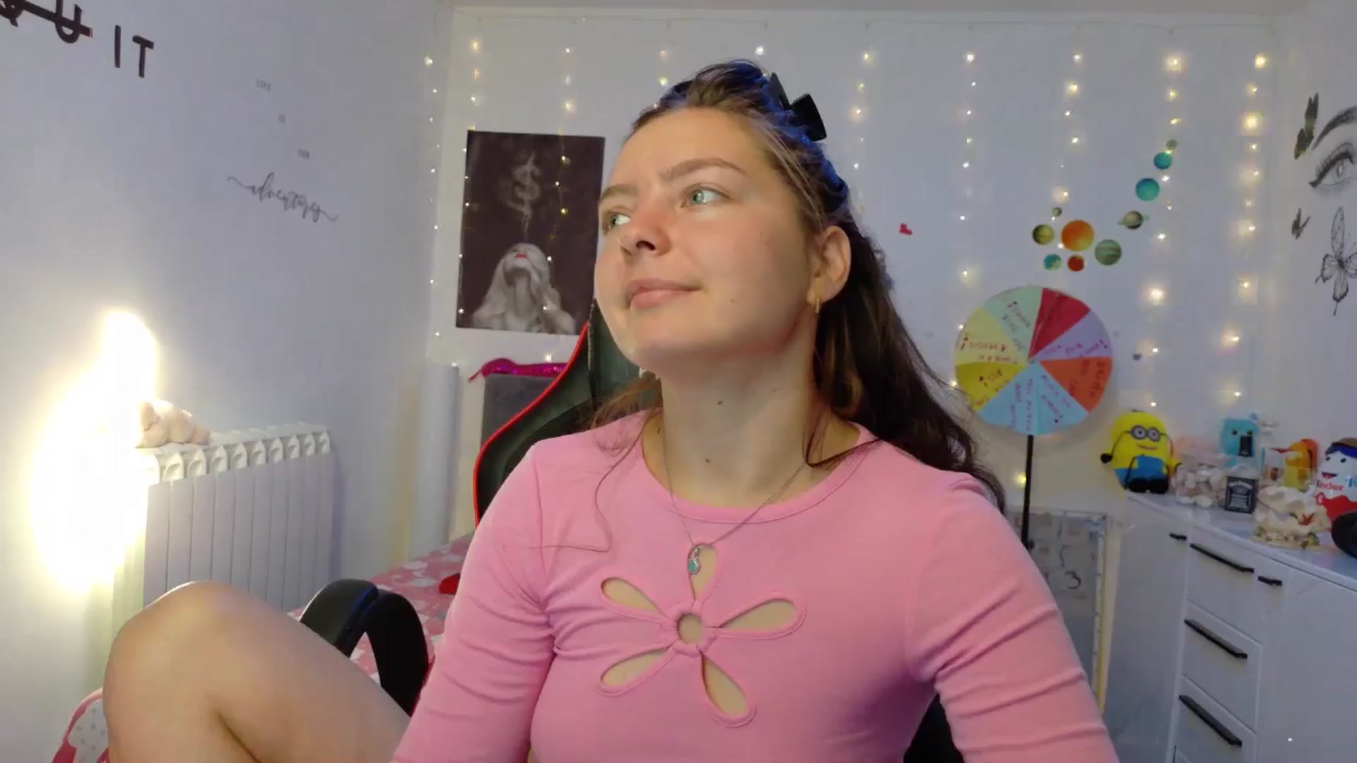 Gallery image thumbnail from YreneA's myfreecams stream on, 09/27/2025, 06:36 image 14 of 20