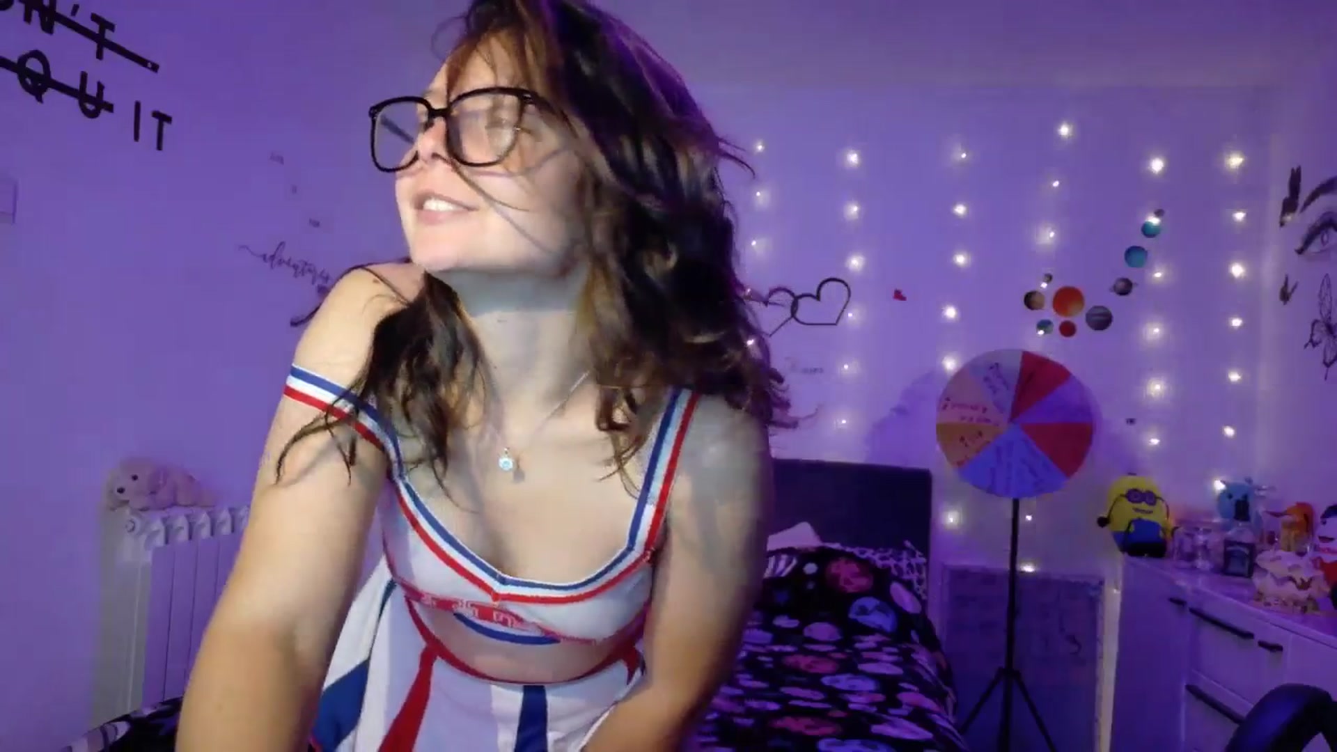 Gallery image thumbnail from YreneA's myfreecams stream on, 10/01/2025, 05:38 image 6 of 20