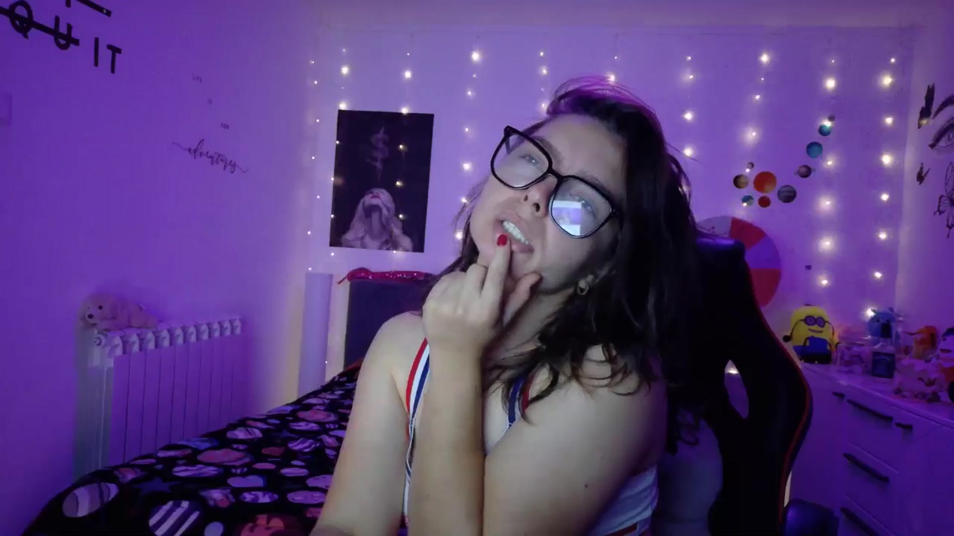 Gallery image thumbnail from YreneA's myfreecams stream on, 10/01/2025, 06:30 image 6 of 20