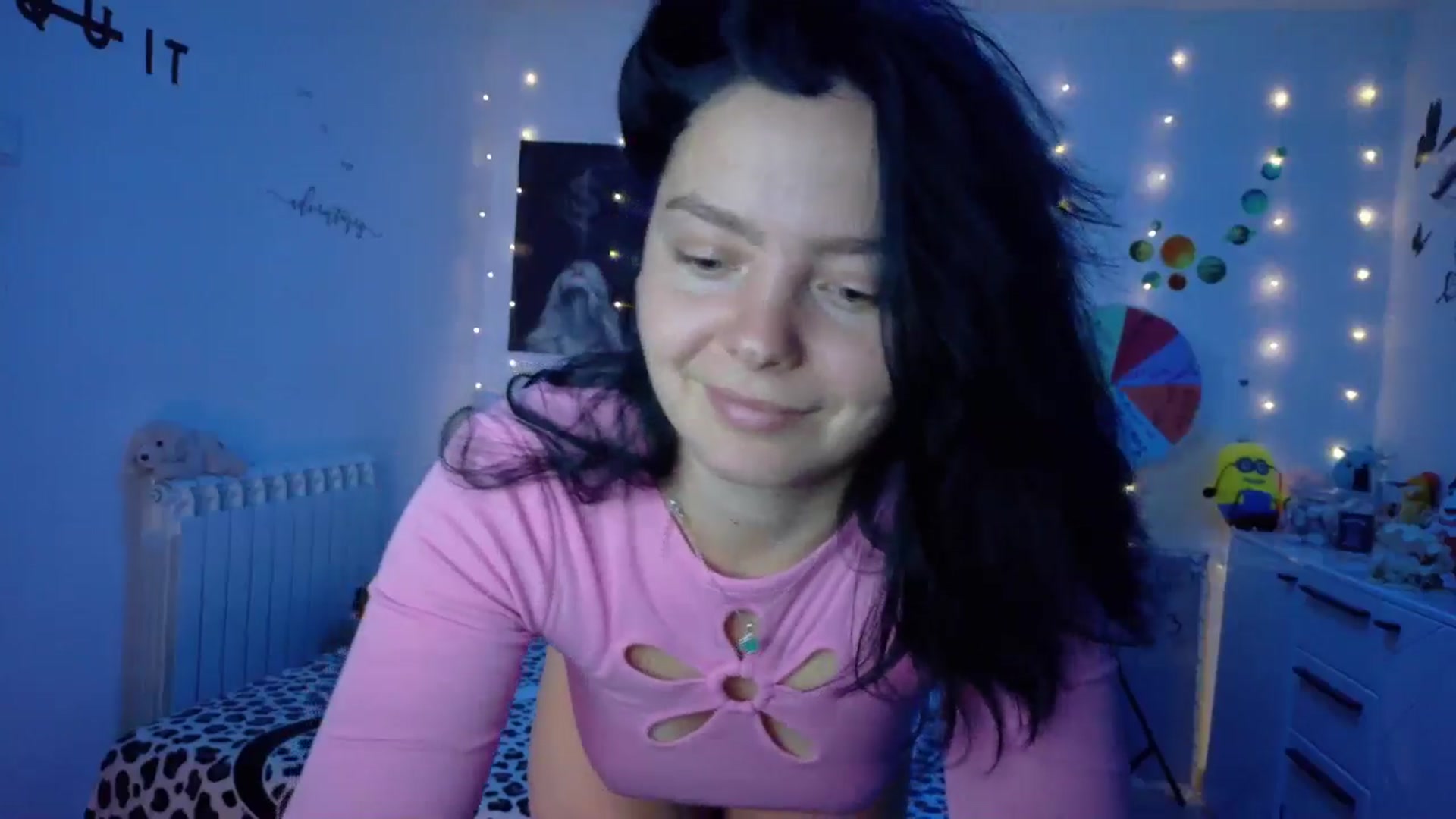 Gallery image thumbnail from YreneA's myfreecams stream on, 10/02/2025, 08:06 image 9 of 20