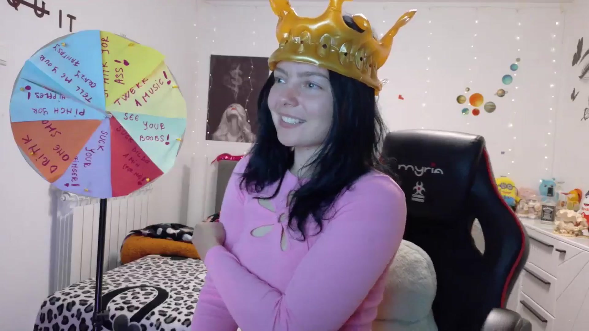 Gallery image thumbnail from YreneA's myfreecams stream on, 10/02/2025, 14:25 image 13 of 20