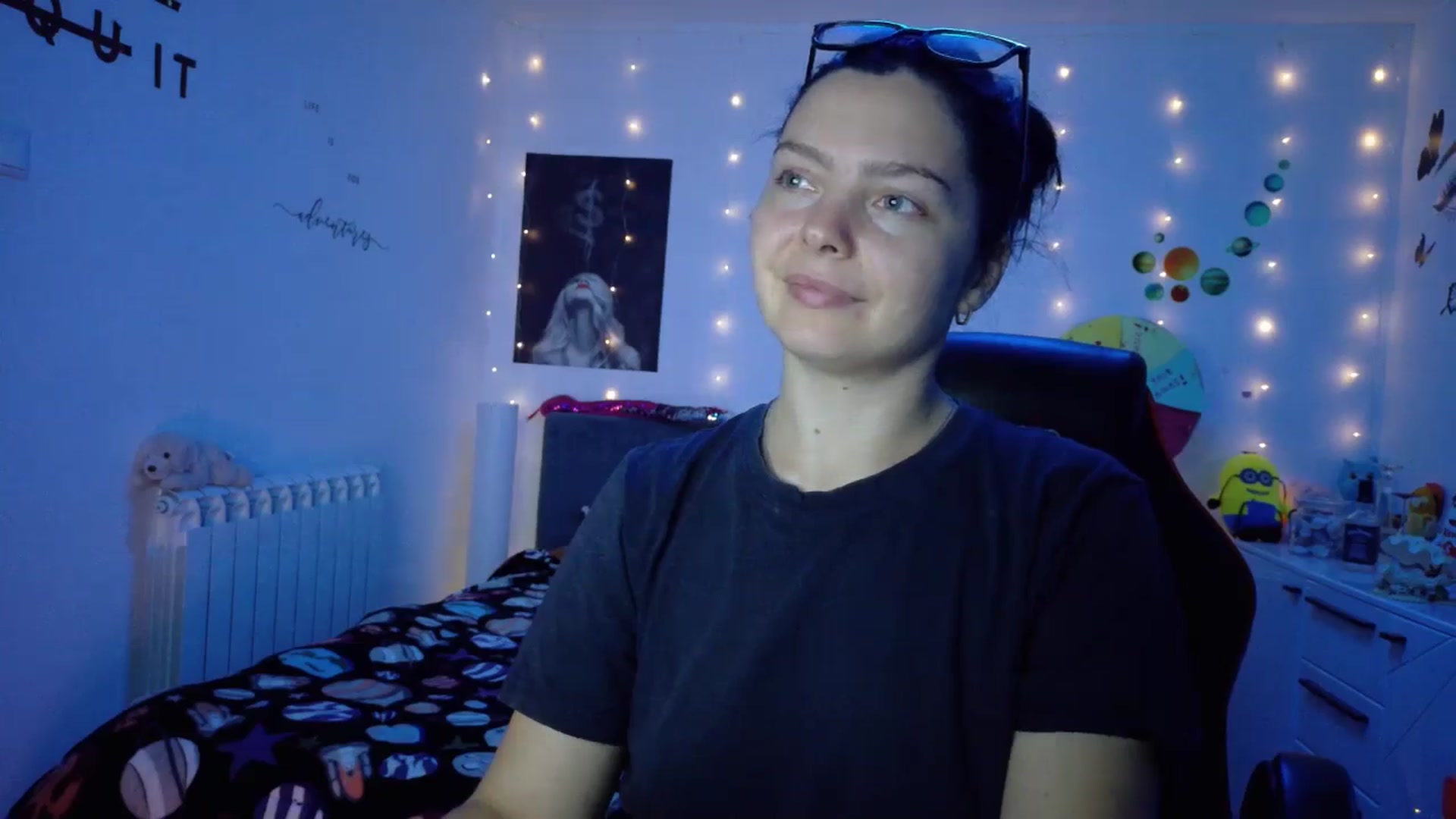 Gallery image thumbnail from YreneA's myfreecams stream on, 10/02/2025, 15:54 image 4 of 20