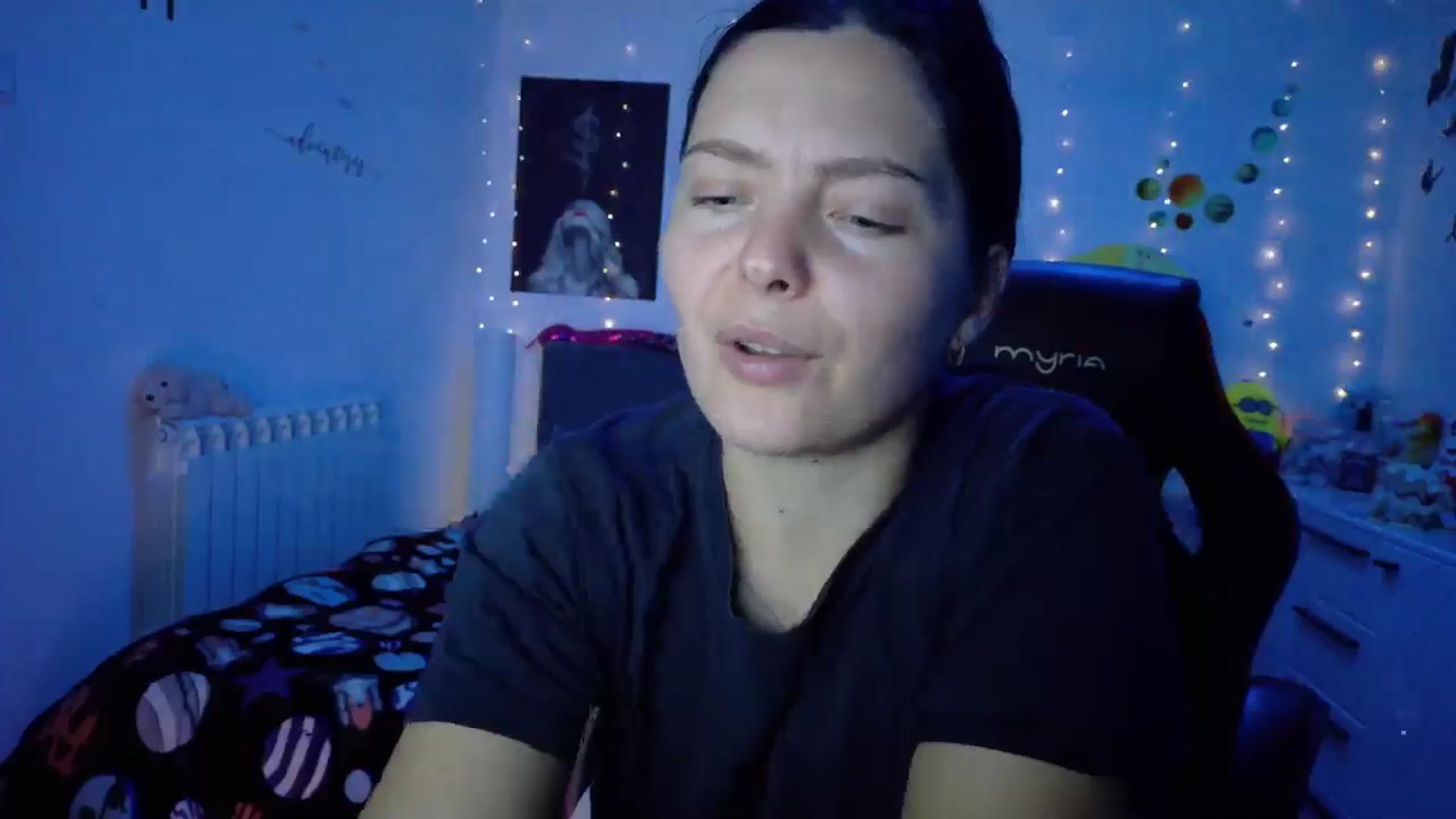 Gallery image thumbnail from YreneA's myfreecams stream on, 10/02/2025, 18:27 image 19 of 20