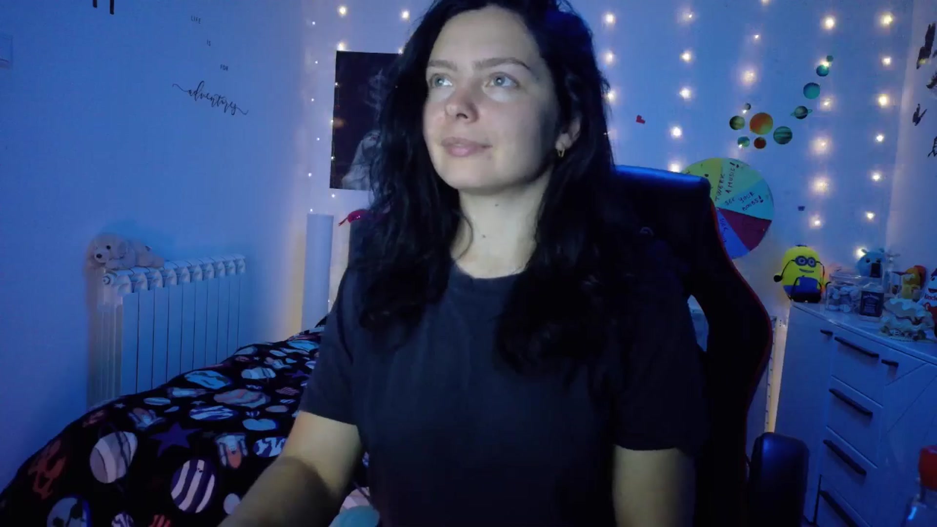 Gallery image thumbnail from YreneA's myfreecams stream on, 10/02/2025, 18:27 image 15 of 20