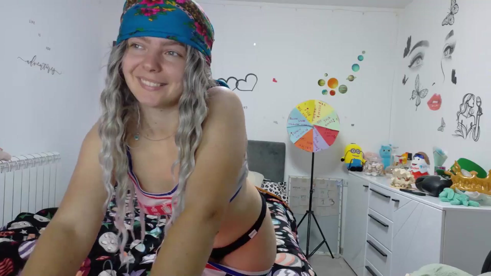 Gallery image thumbnail from YreneA's myfreecams stream on, 10/04/2025, 05:53 image 10 of 20