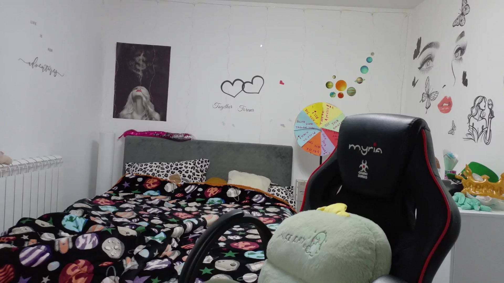 Gallery image thumbnail from YreneA's myfreecams stream on, 10/04/2025, 05:53 image 17 of 20