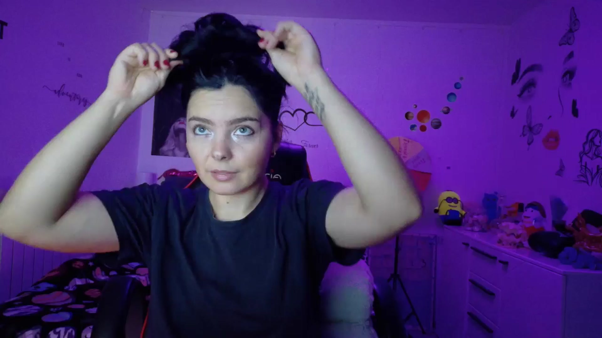 Gallery image thumbnail from YreneA's myfreecams stream on, 10/04/2025, 13:10 image 1 of 20