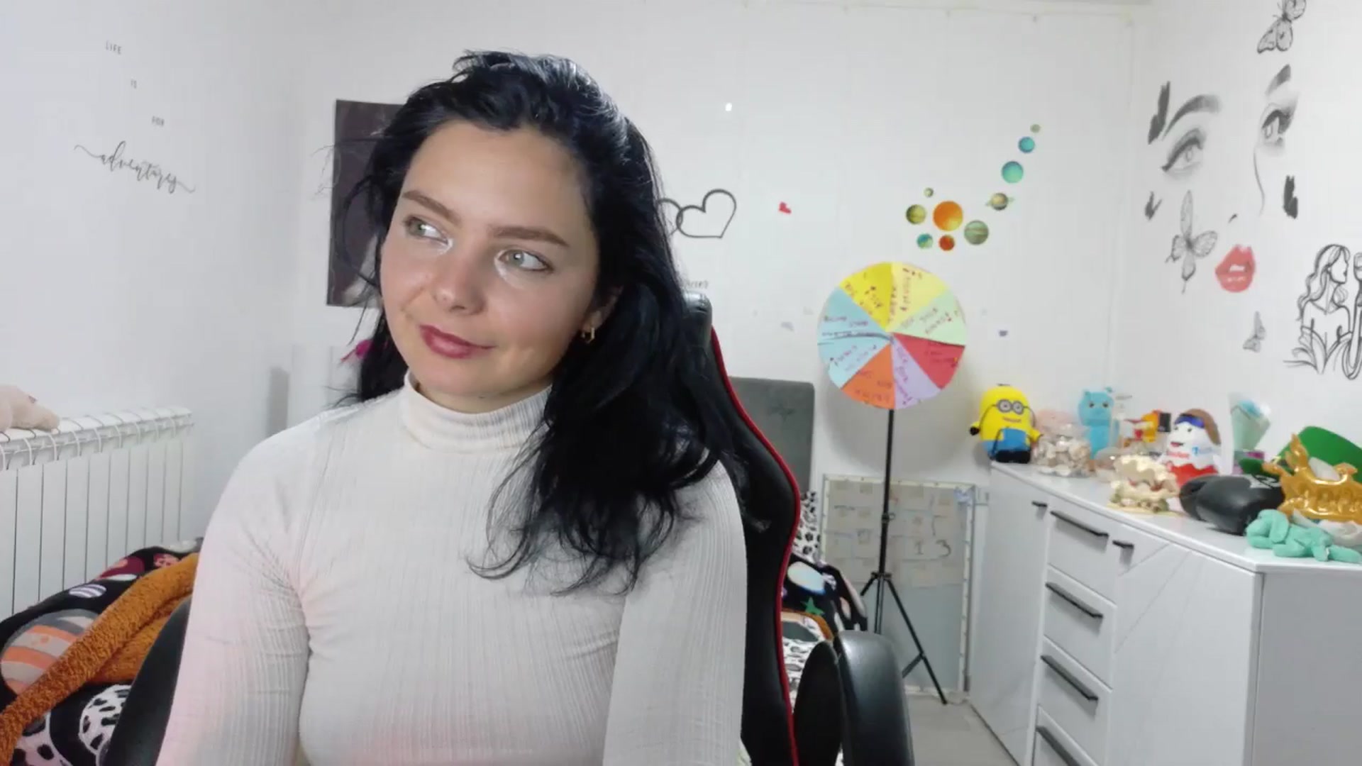 Gallery image thumbnail from YreneA's myfreecams stream on, 10/04/2025, 14:06 image 16 of 20