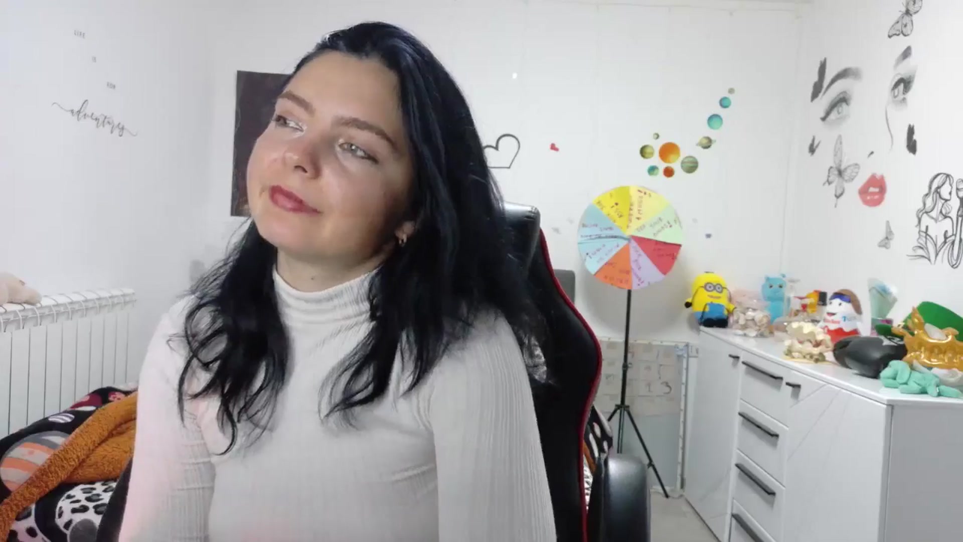 Gallery image thumbnail from YreneA's myfreecams stream on, 10/04/2025, 14:06 image 13 of 20