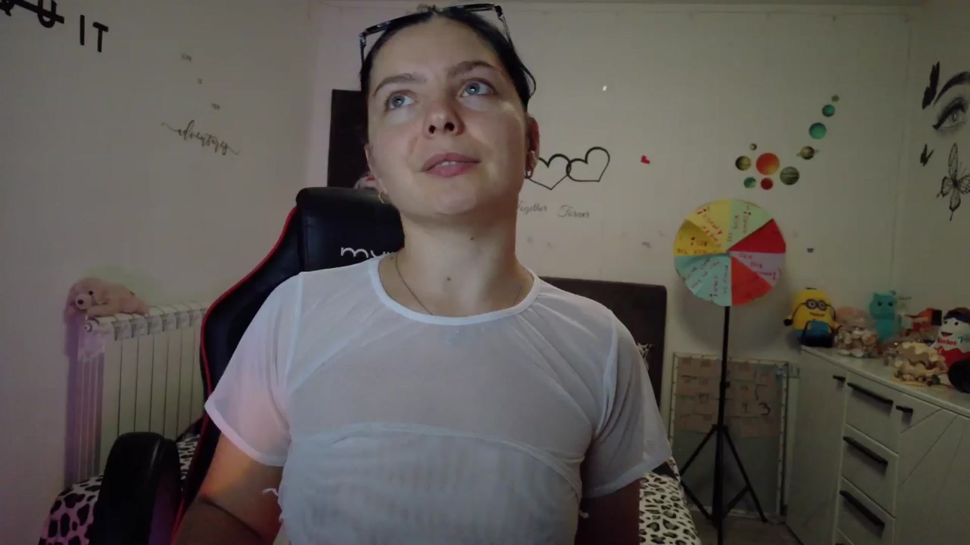Gallery image thumbnail from YreneA's myfreecams stream on, 10/06/2025, 19:00 image 18 of 20