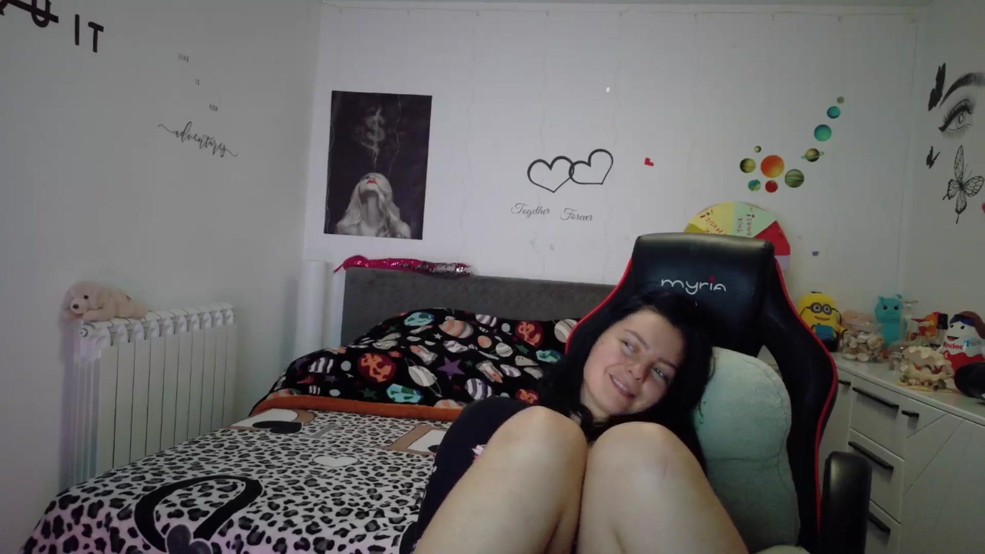 Gallery image thumbnail from YreneA's myfreecams stream on, 10/07/2025, 13:36 image 10 of 20