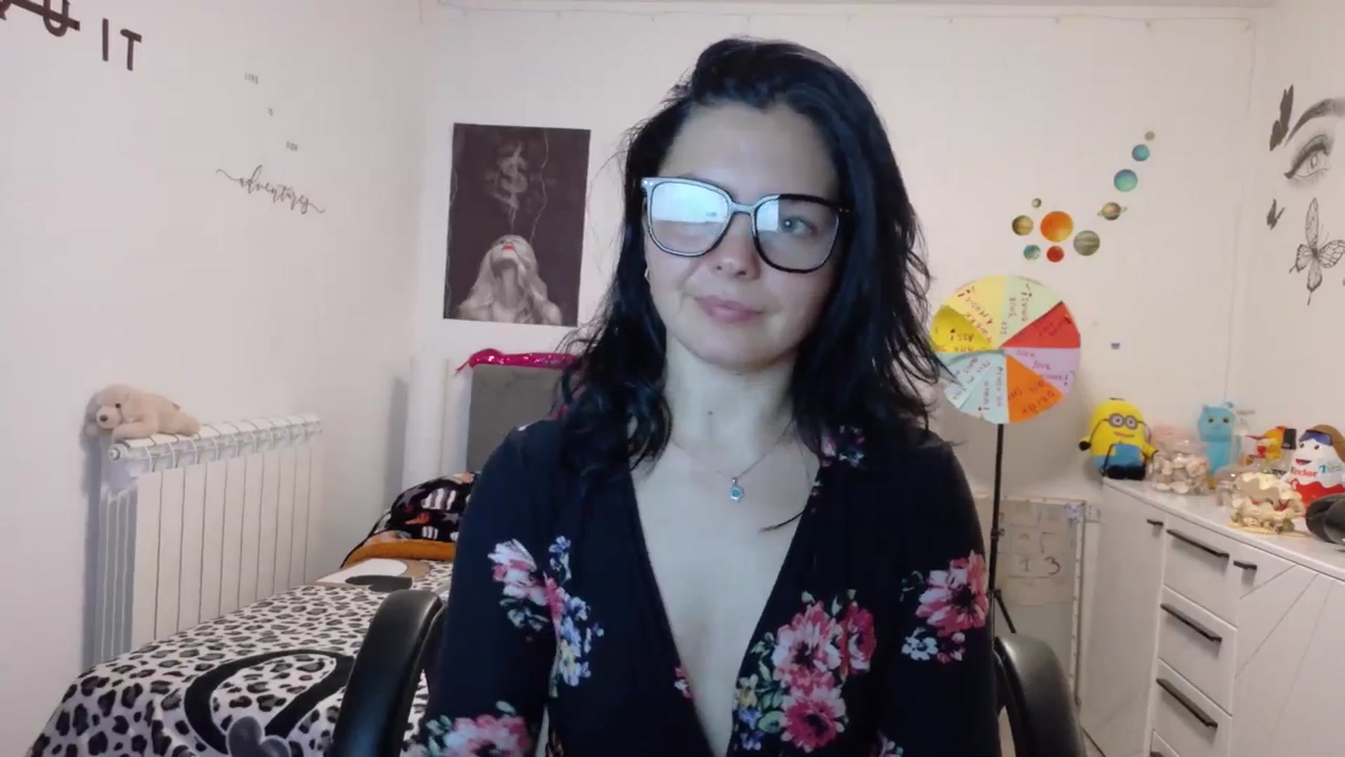 Gallery image thumbnail from YreneA's myfreecams stream on, 10/07/2025, 13:36 image 18 of 20