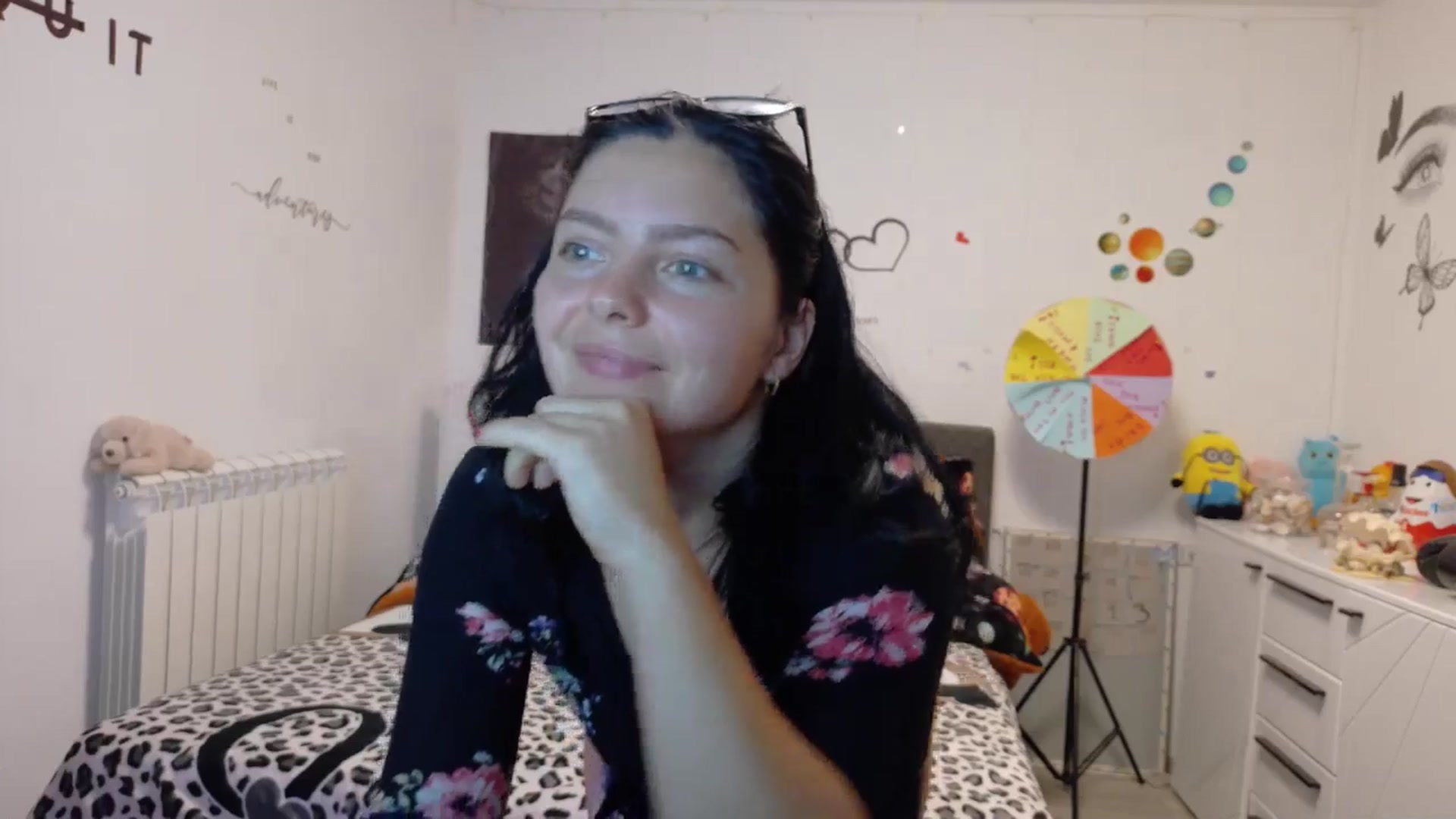 Gallery image thumbnail from YreneA's myfreecams stream on, 10/07/2025, 13:36 image 17 of 20