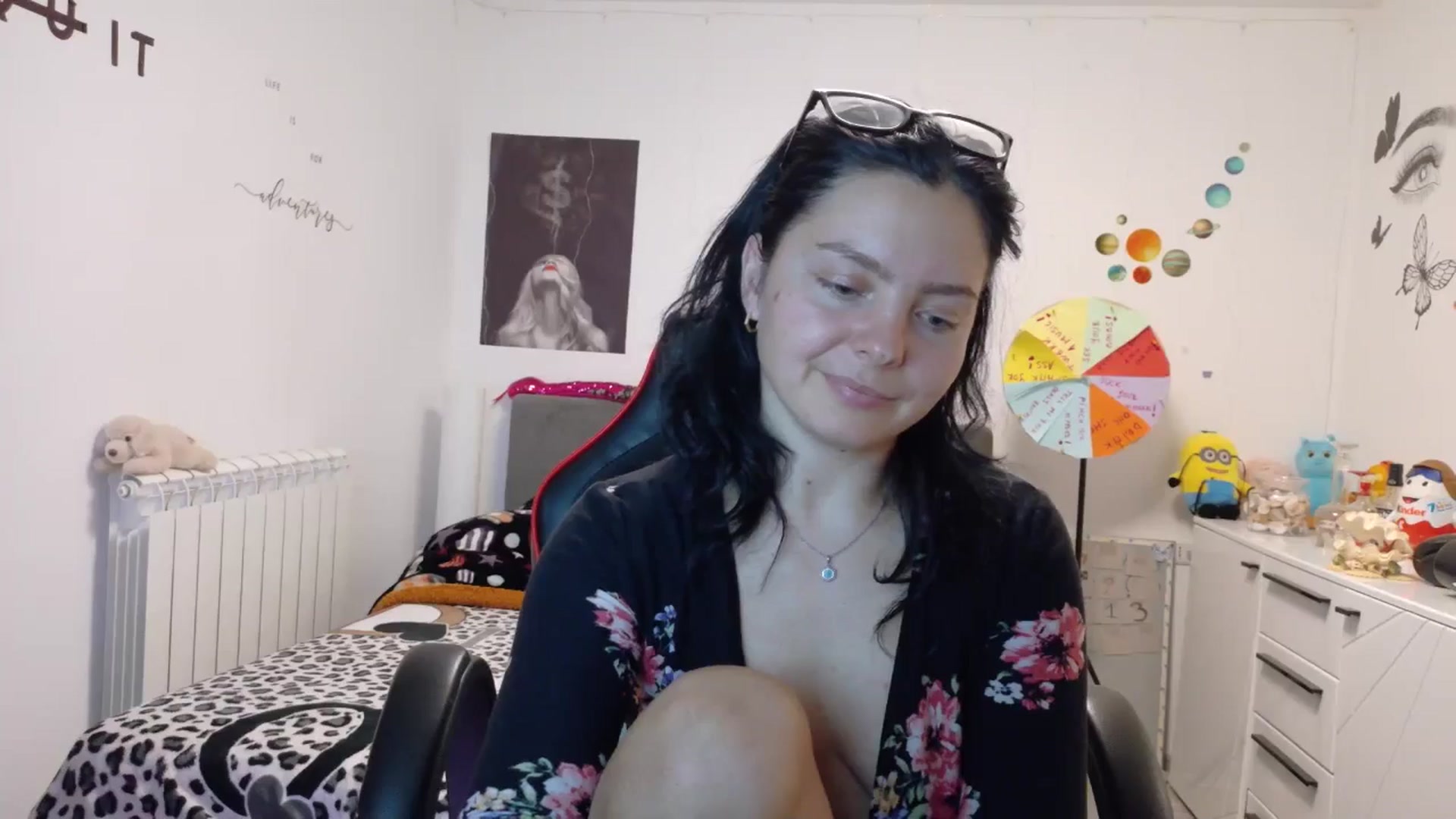 Gallery image thumbnail from YreneA's myfreecams stream on, 10/07/2025, 13:36 image 15 of 20
