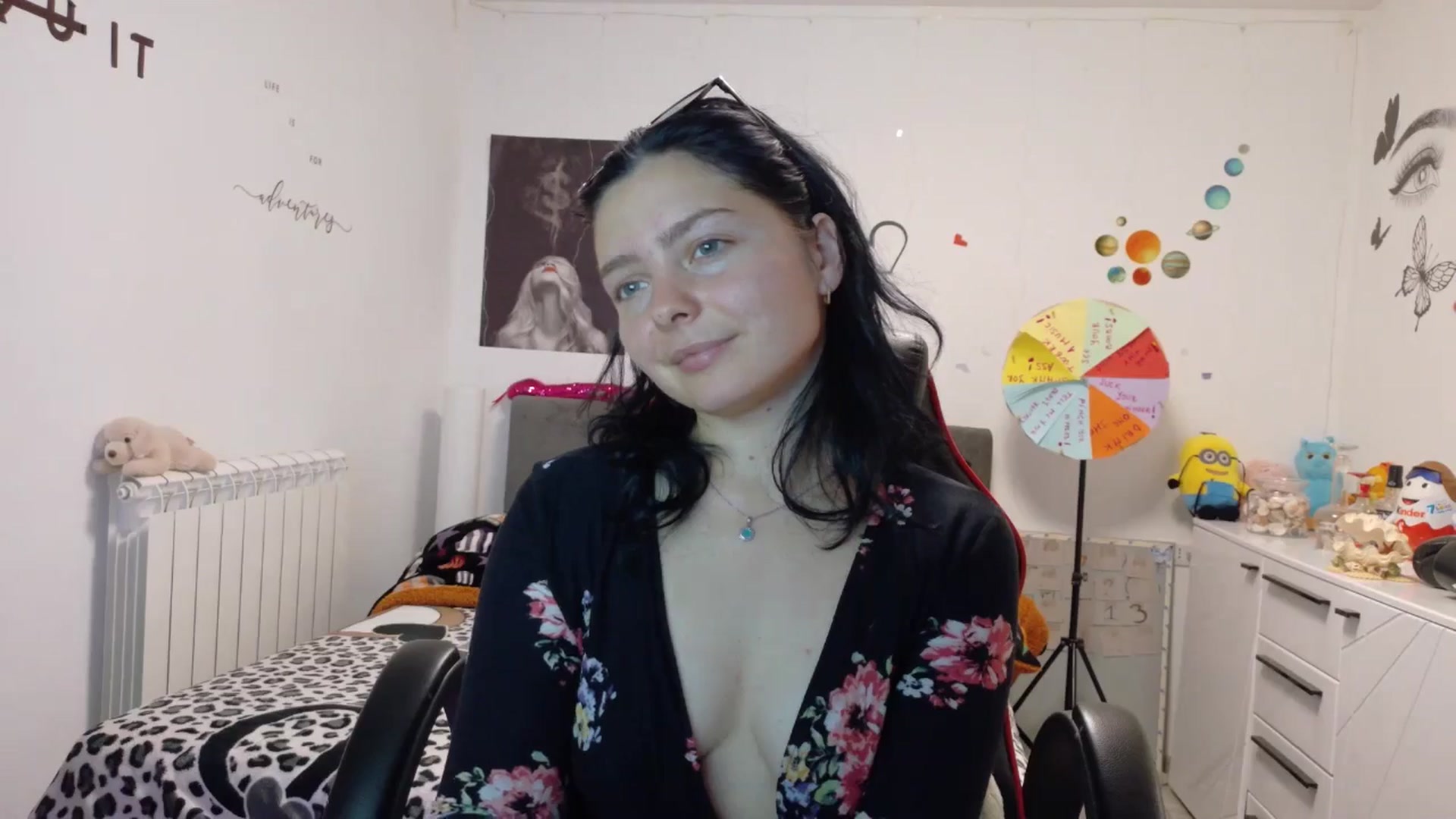 Gallery image thumbnail from YreneA's myfreecams stream on, 10/07/2025, 13:36 image 13 of 20