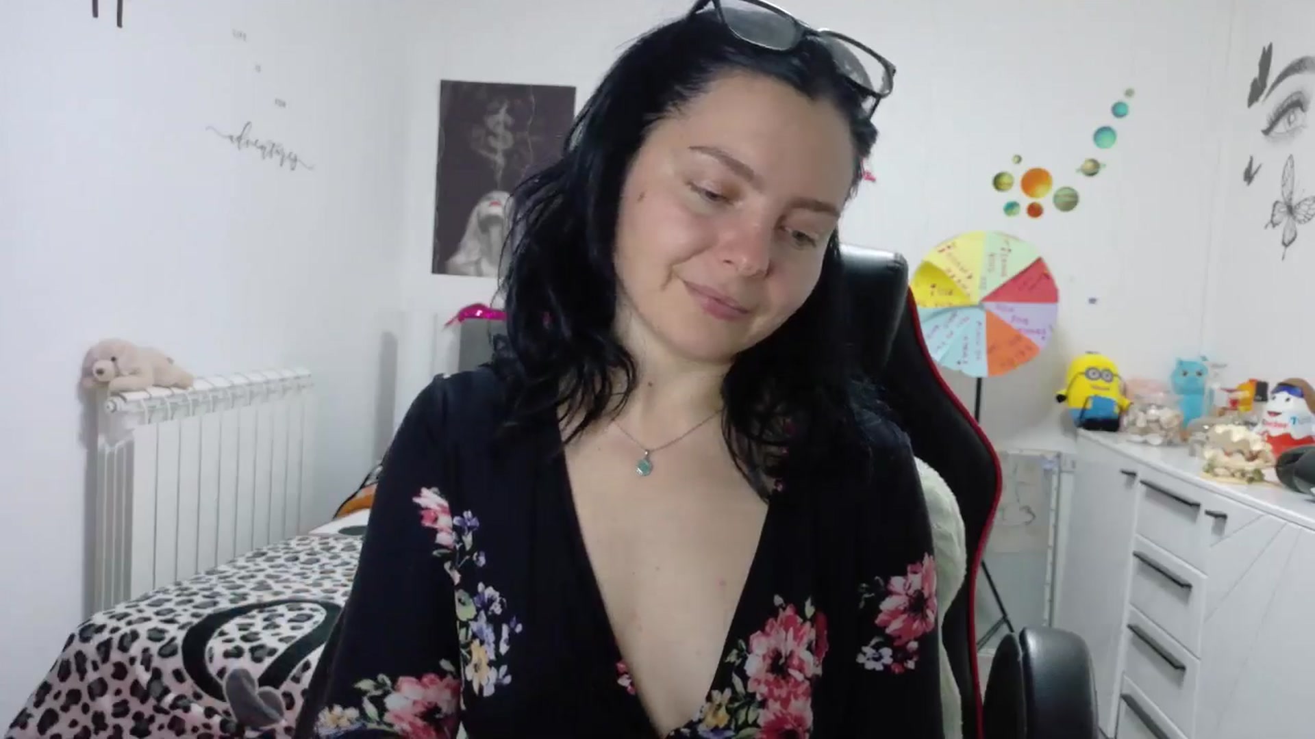 Gallery image thumbnail from YreneA's myfreecams stream on, 10/07/2025, 16:41 image 14 of 20