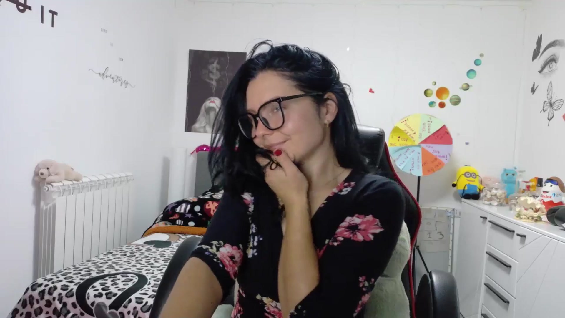Gallery image thumbnail from YreneA's myfreecams stream on, 10/07/2025, 16:41 image 20 of 20