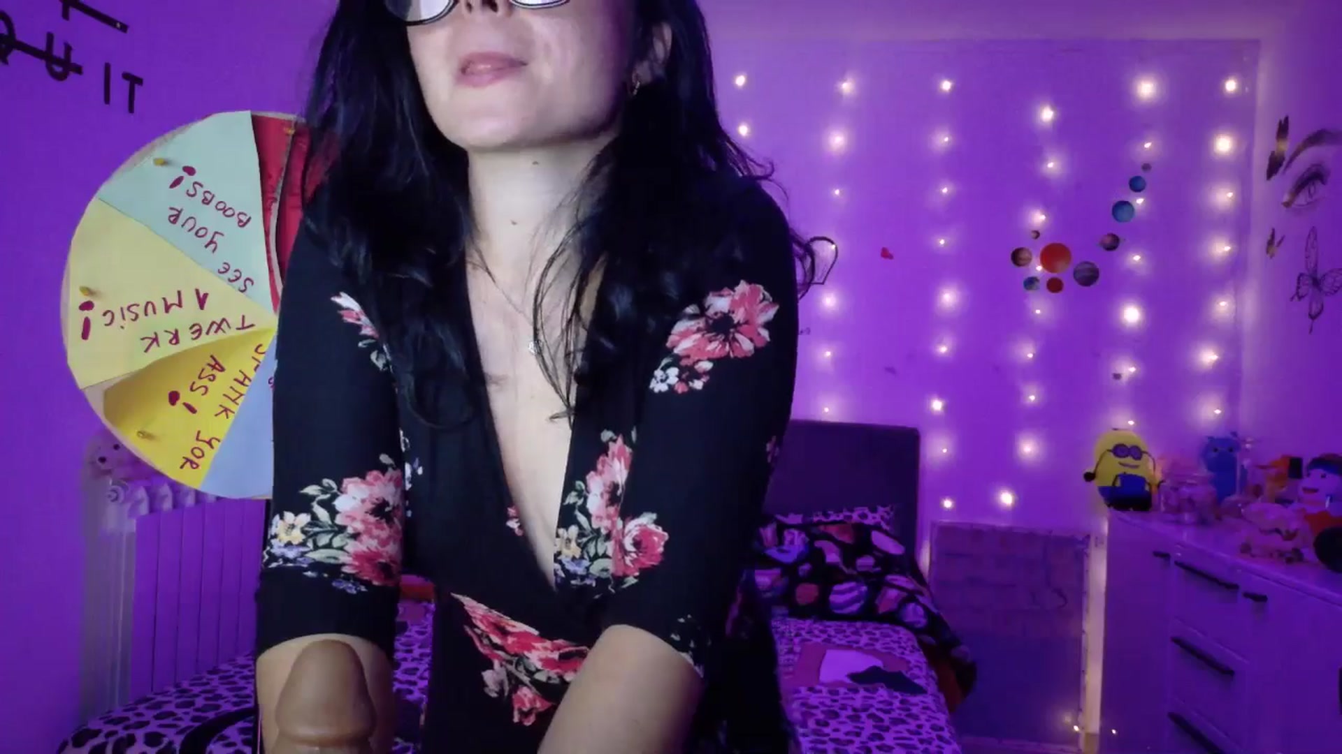 Gallery image thumbnail from YreneA's myfreecams stream on, 10/08/2025, 18:30 image 7 of 20