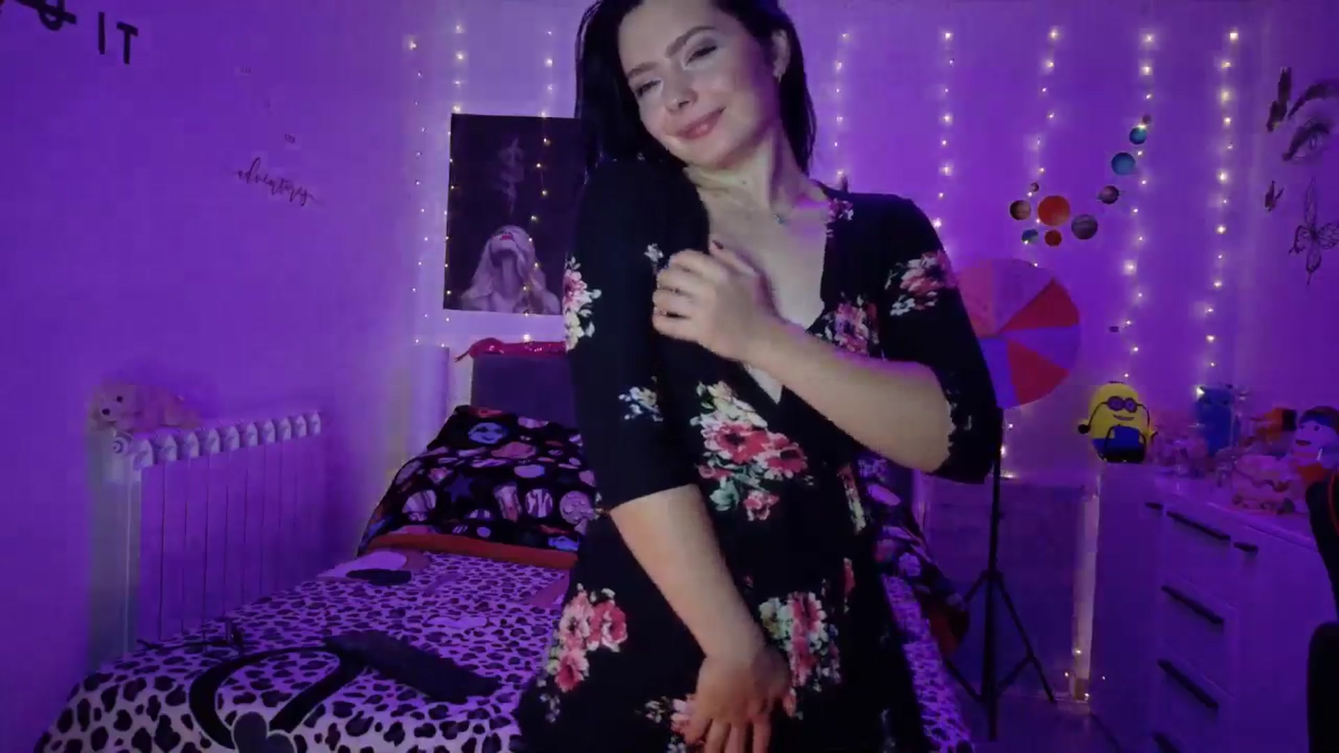 Gallery image thumbnail from YreneA's myfreecams stream on, 10/08/2025, 18:30 image 4 of 20