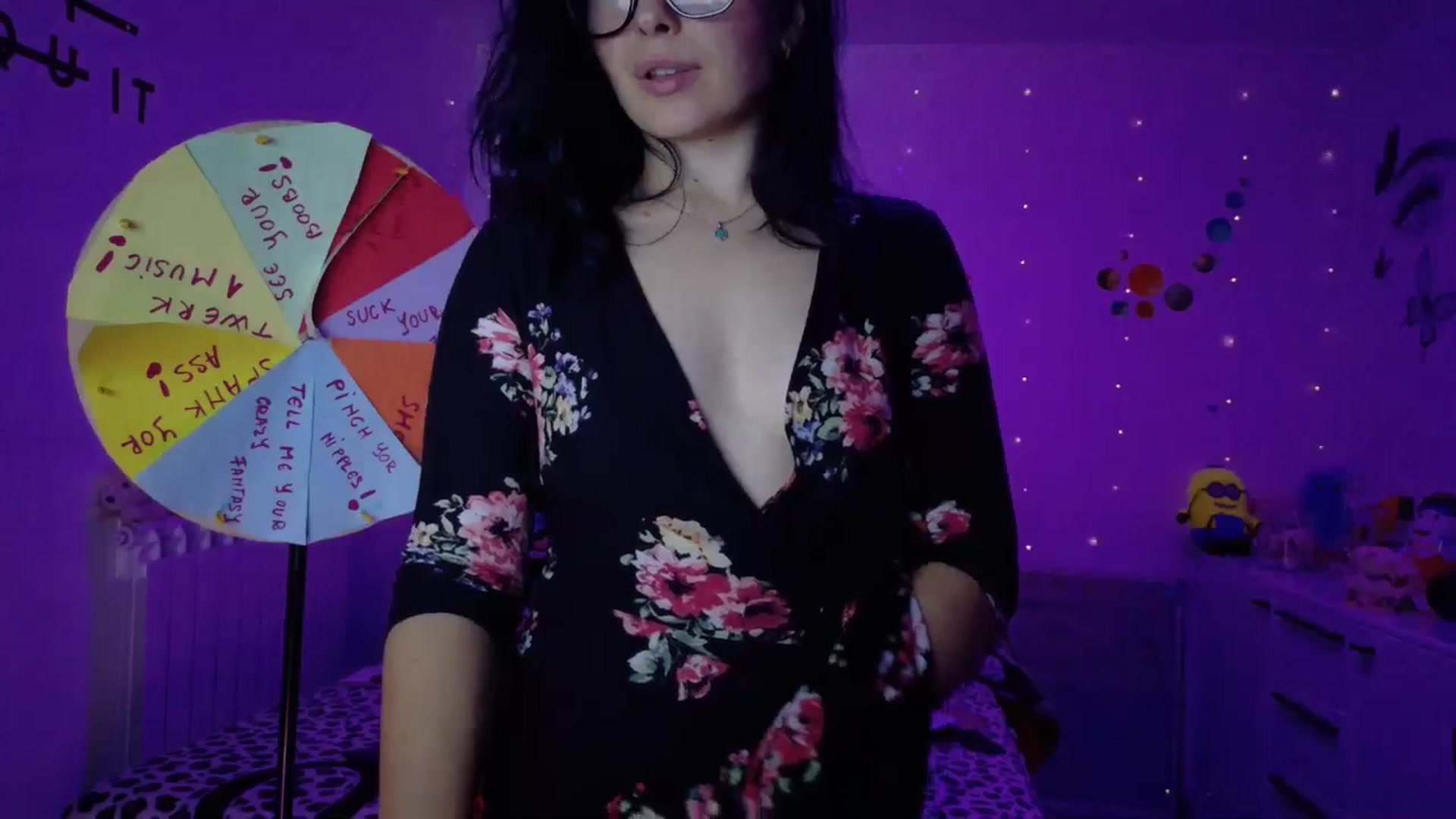 Gallery image thumbnail from YreneA's myfreecams stream on, 10/08/2025, 18:30 image 9 of 20