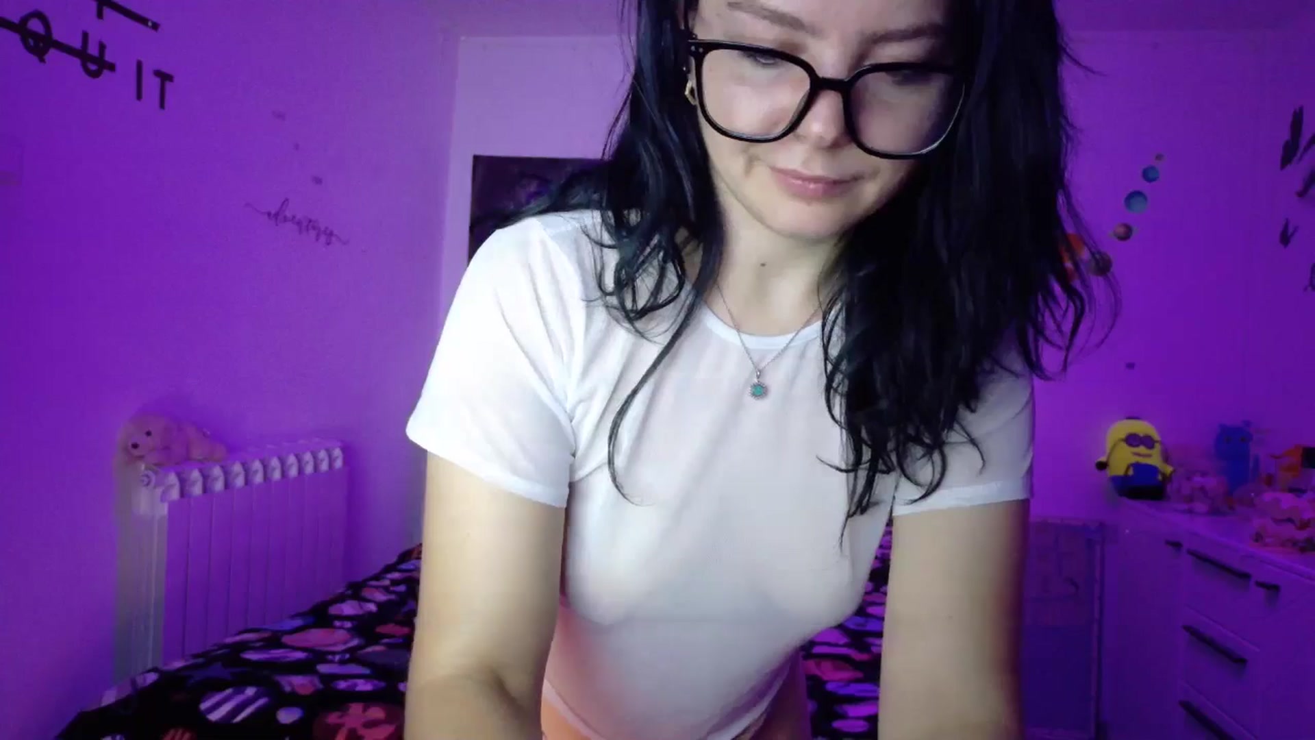 Gallery image thumbnail from YreneA's myfreecams stream on, 10/09/2025, 05:43 image 5 of 20