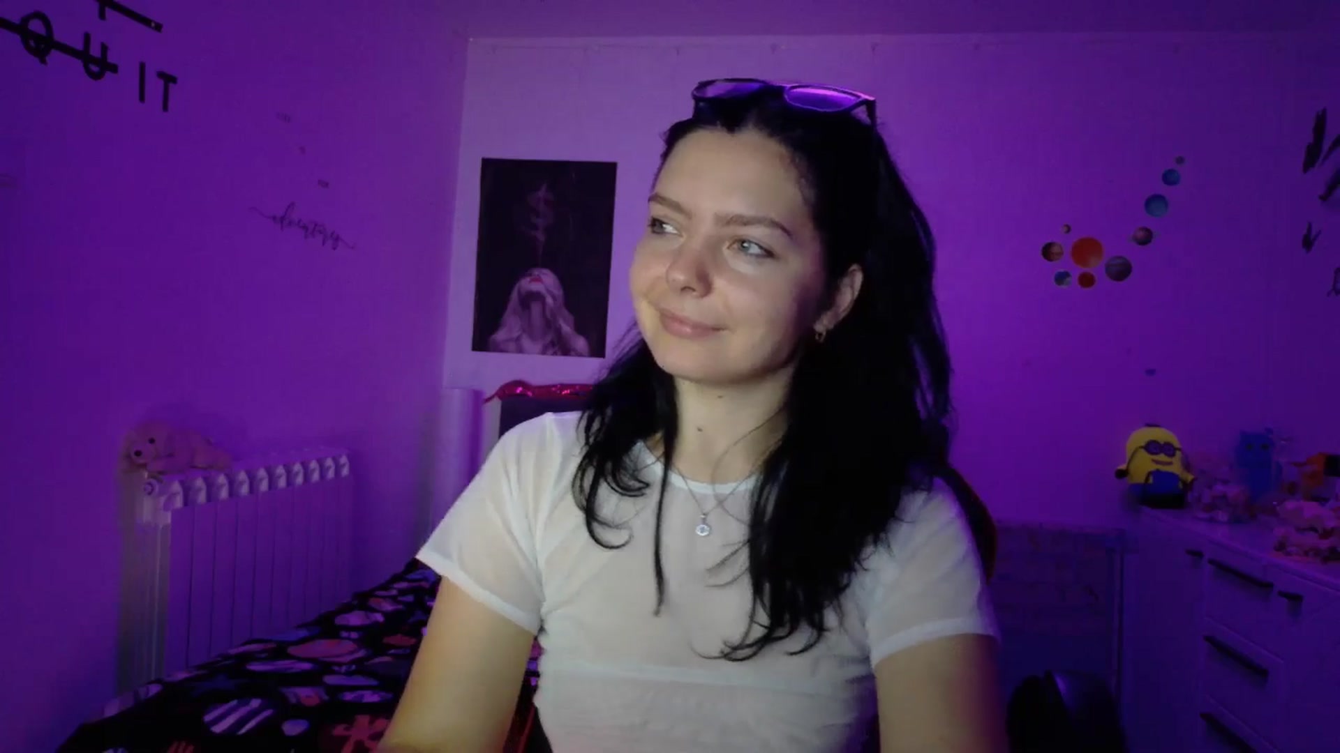 Gallery image thumbnail from YreneA's myfreecams stream on, 10/09/2025, 05:43 image 7 of 20