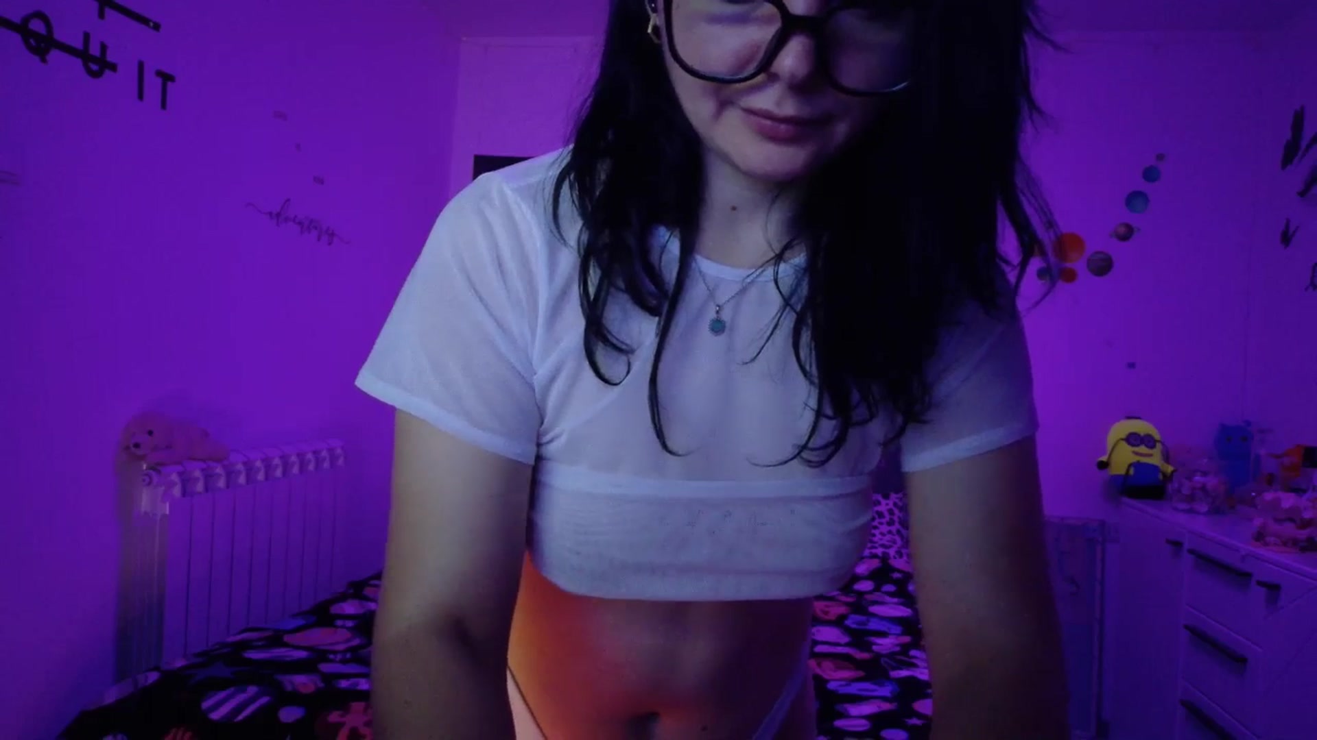Gallery image thumbnail from YreneA's myfreecams stream on, 10/09/2025, 05:43 image 6 of 20
