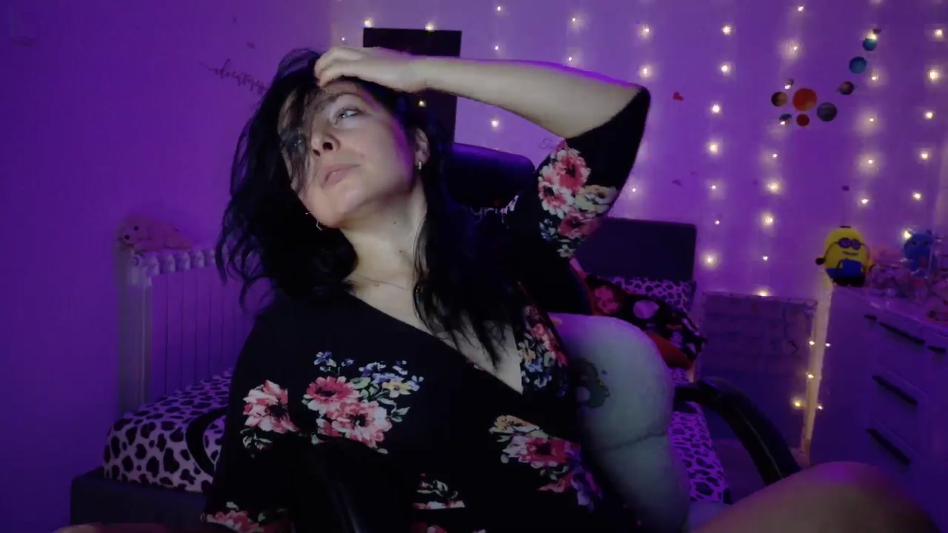 Gallery image thumbnail from YreneA's myfreecams stream on, 10/10/2025, 08:19 image 5 of 20