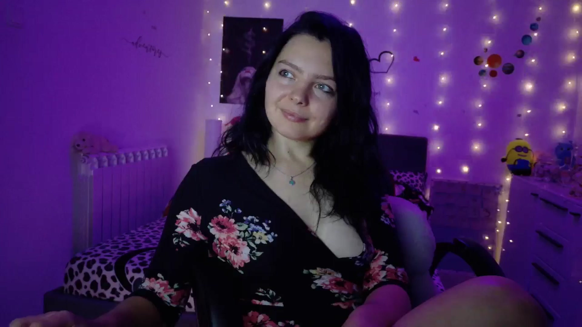 Gallery image thumbnail from YreneA's myfreecams stream on, 10/10/2025, 08:19 image 4 of 20