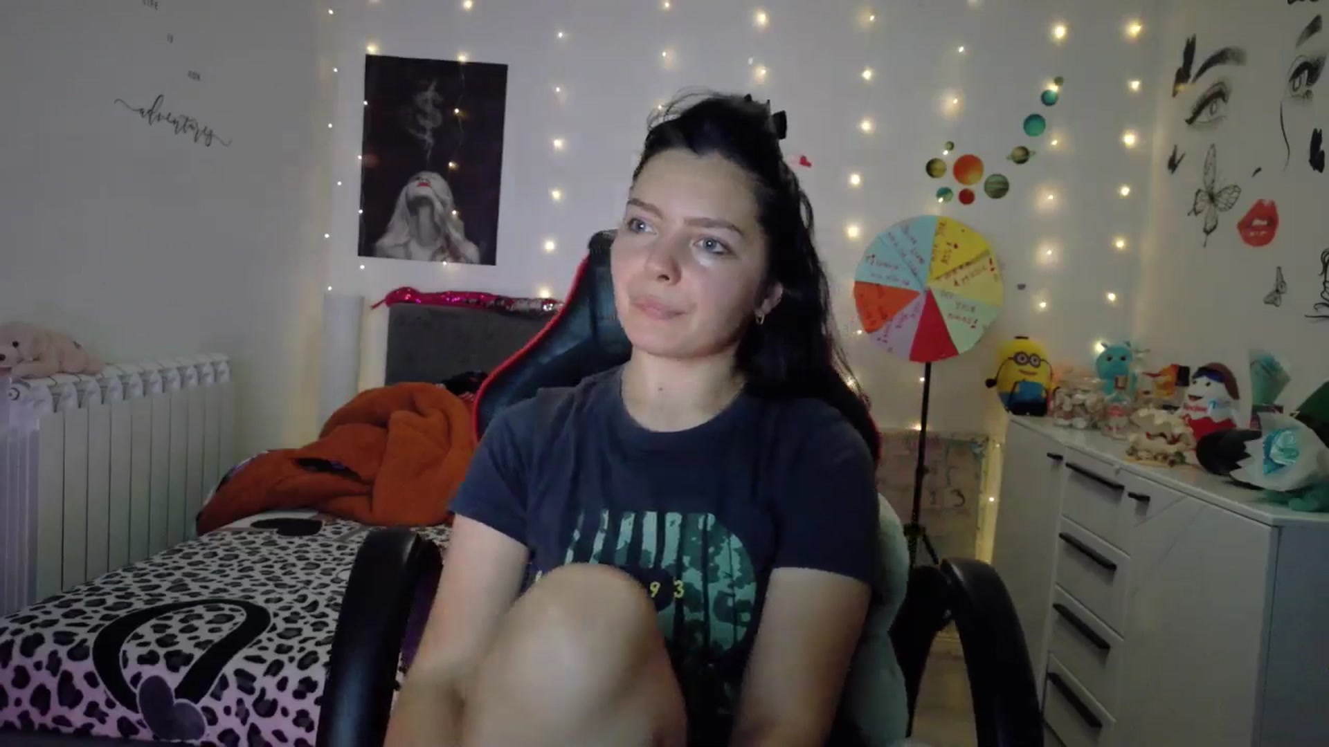 Gallery image thumbnail from YreneA's myfreecams stream on, 10/10/2025, 13:51 image 18 of 20