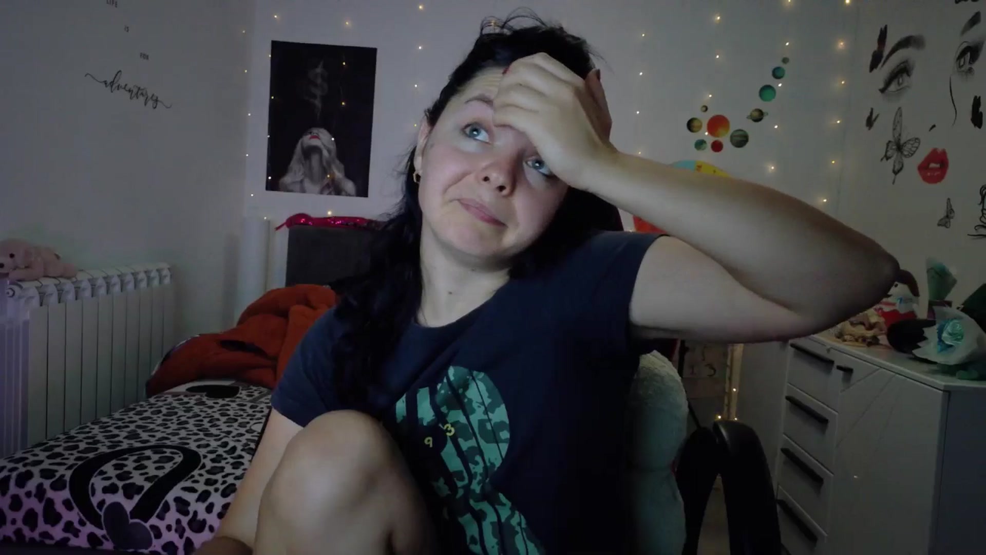 Gallery image thumbnail from YreneA's myfreecams stream on, 10/10/2025, 13:51 image 16 of 20