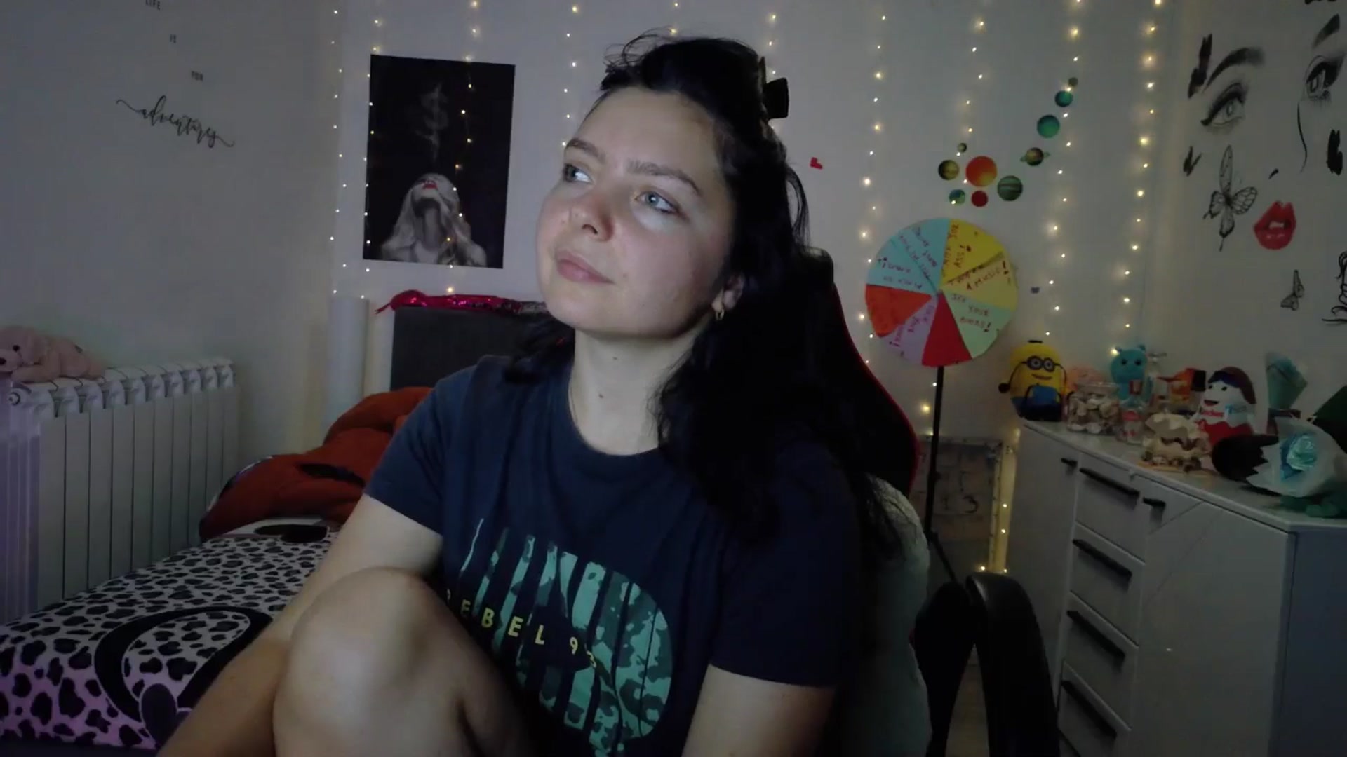 Gallery image thumbnail from YreneA's myfreecams stream on, 10/10/2025, 13:51 image 13 of 20