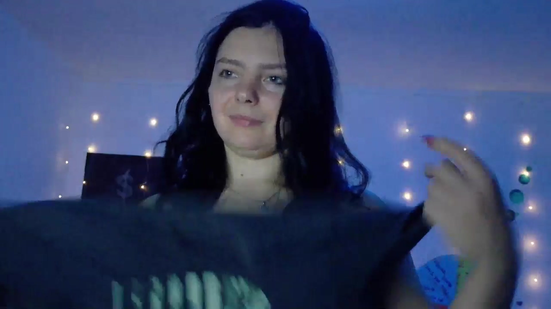 Gallery image thumbnail from YreneA's myfreecams stream on, 10/10/2025, 18:58 image 2 of 20