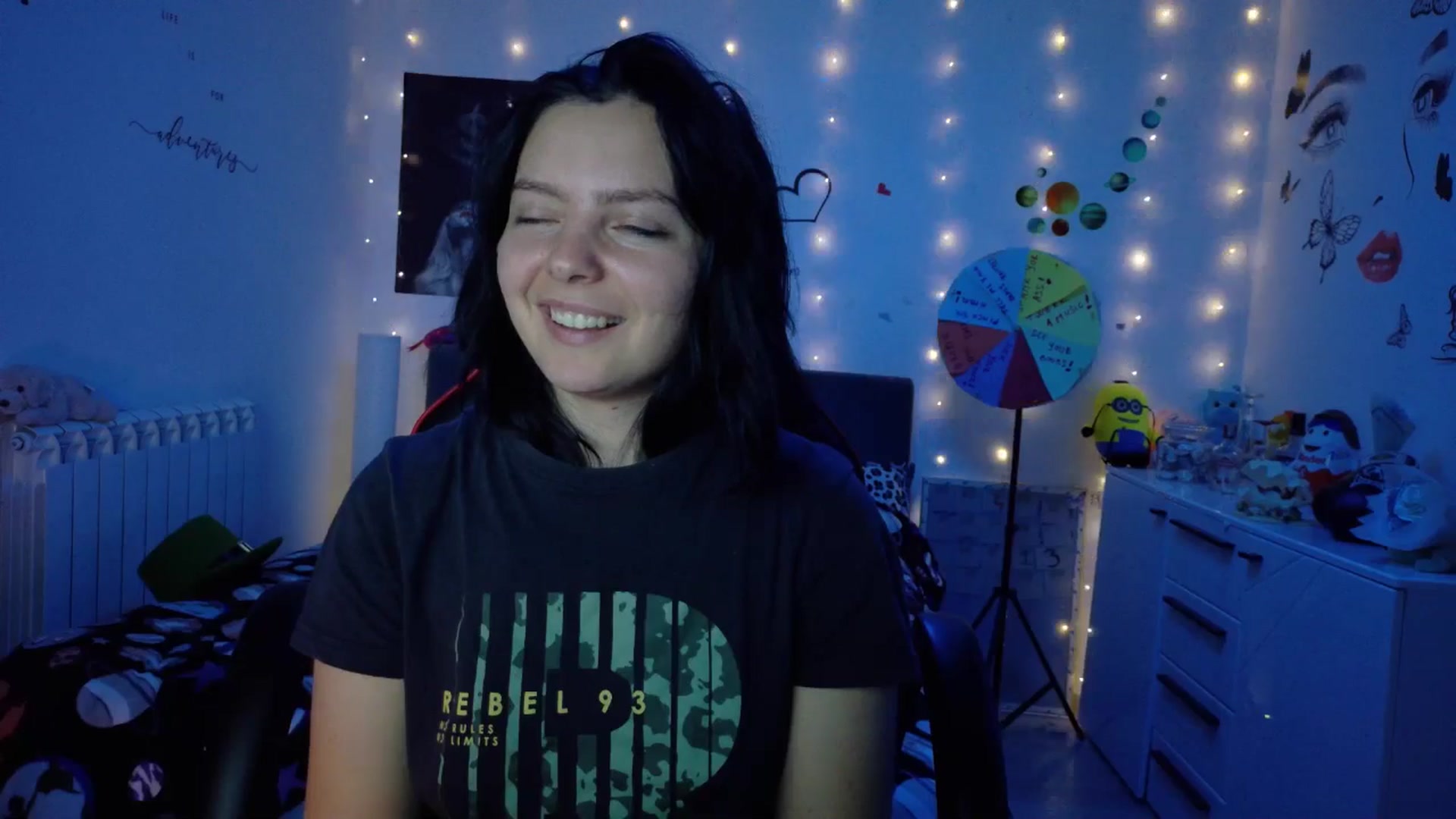 Gallery image thumbnail from YreneA's myfreecams stream on, 10/10/2025, 18:58 image 6 of 20