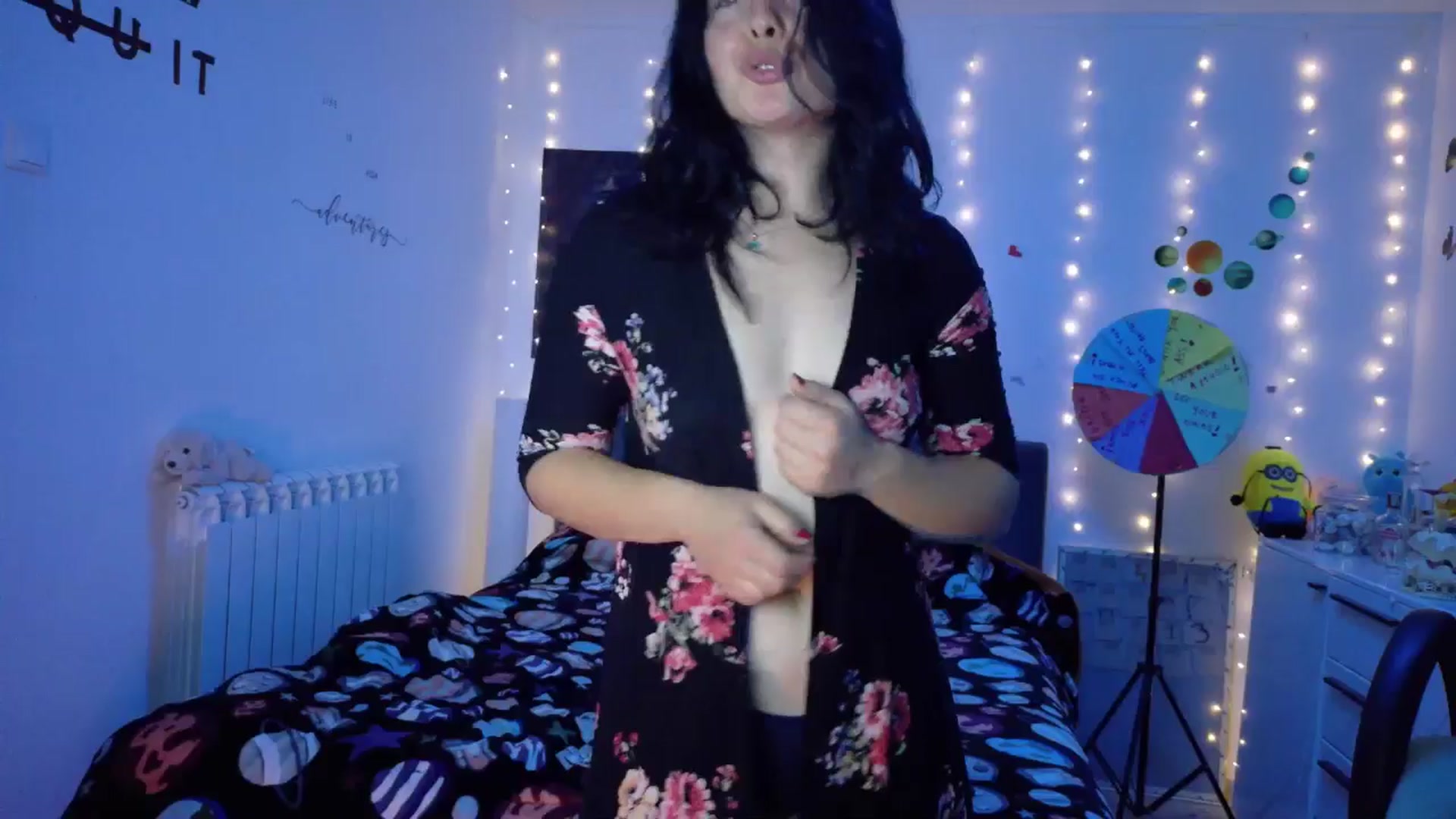 Gallery image thumbnail from YreneA's myfreecams stream on, 10/11/2025, 05:45 image 1 of 20