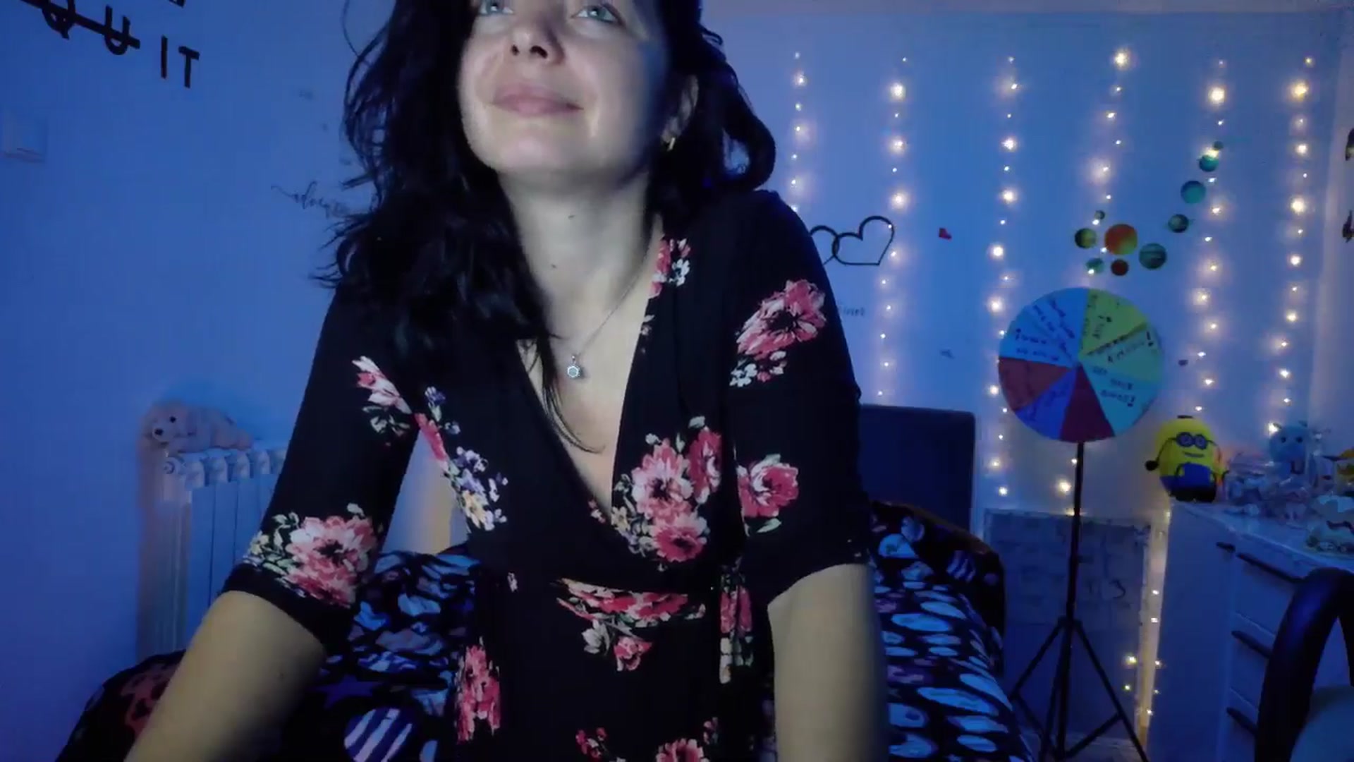 Gallery image thumbnail from YreneA's myfreecams stream on, 10/11/2025, 05:45 image 2 of 20