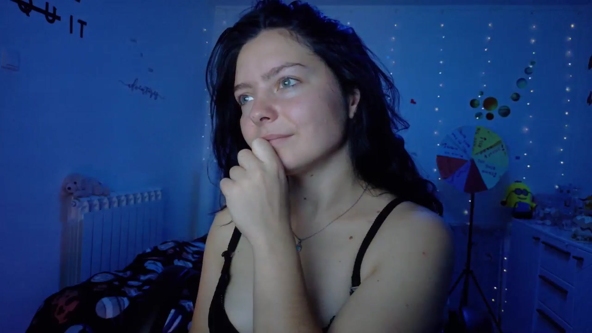 Gallery image thumbnail from YreneA's myfreecams stream on, 10/11/2025, 07:01 image 15 of 20