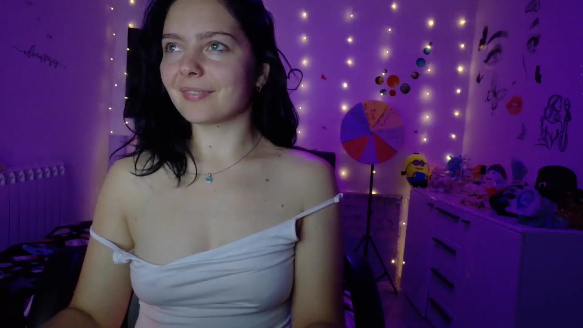 Gallery image thumbnail from YreneA's myfreecams stream on, 10/11/2025, 15:40 image 5 of 20