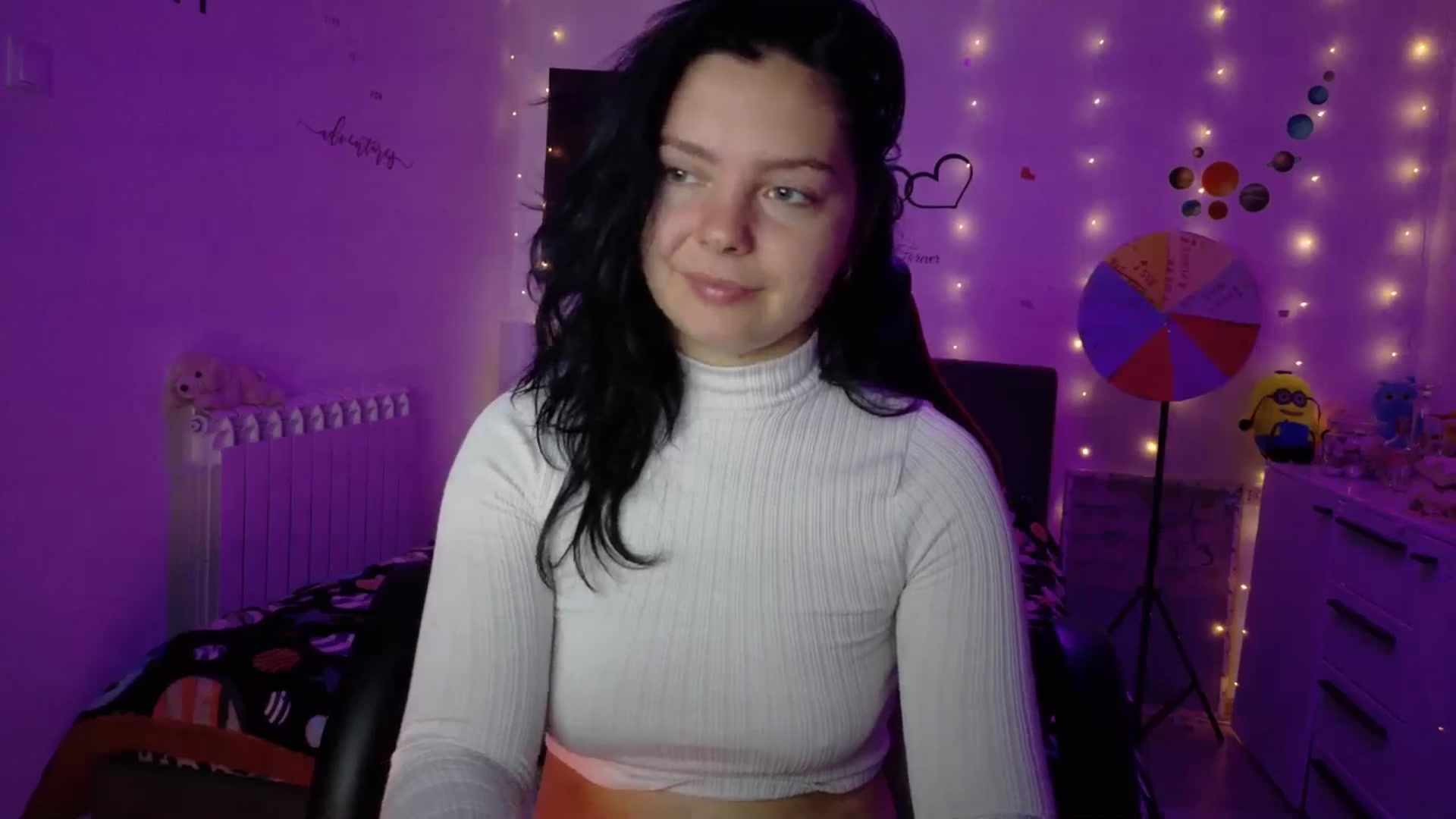 Gallery image thumbnail from YreneA's myfreecams stream on, 10/13/2025, 05:55 image 8 of 20