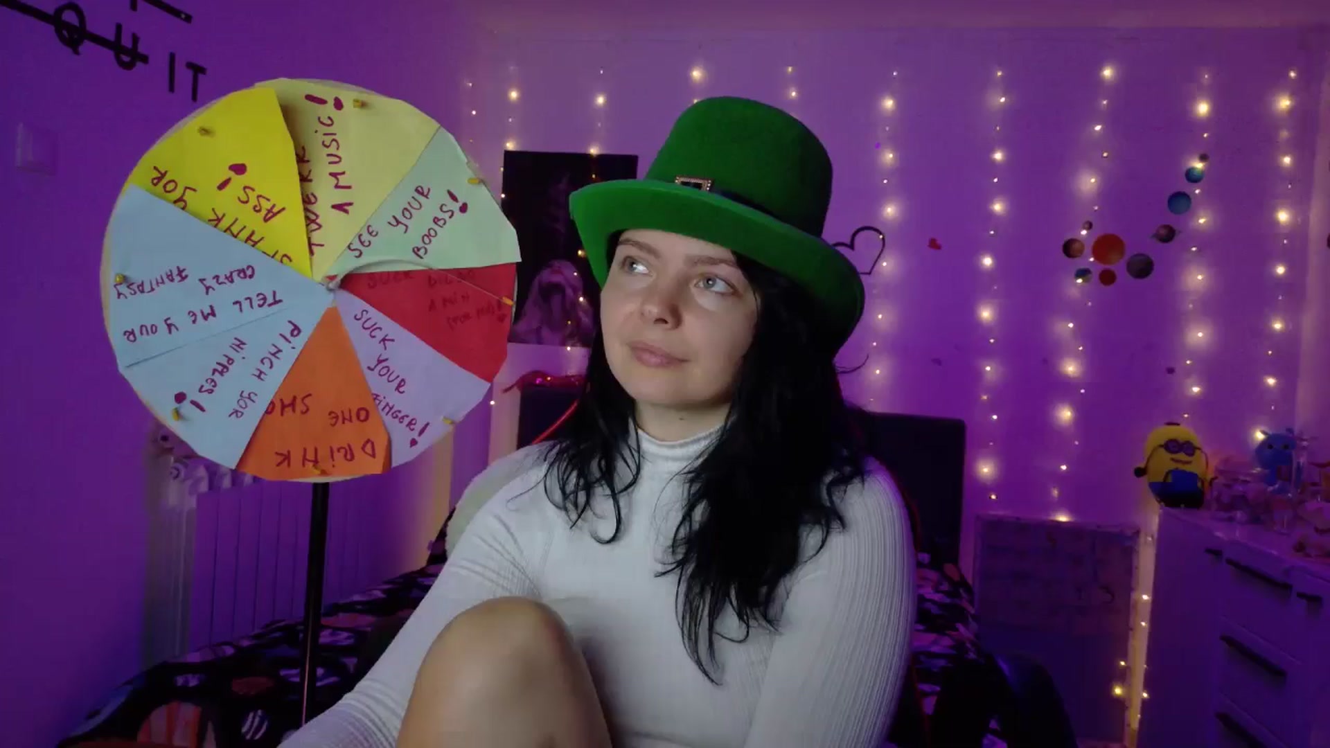 Gallery image thumbnail from YreneA's myfreecams stream on, 10/13/2025, 07:25 image 3 of 20