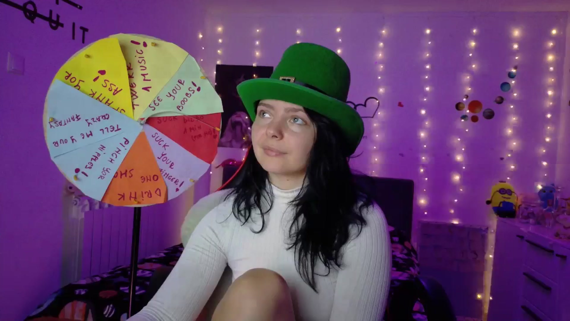 Gallery image thumbnail from YreneA's myfreecams stream on, 10/13/2025, 07:25 image 5 of 20