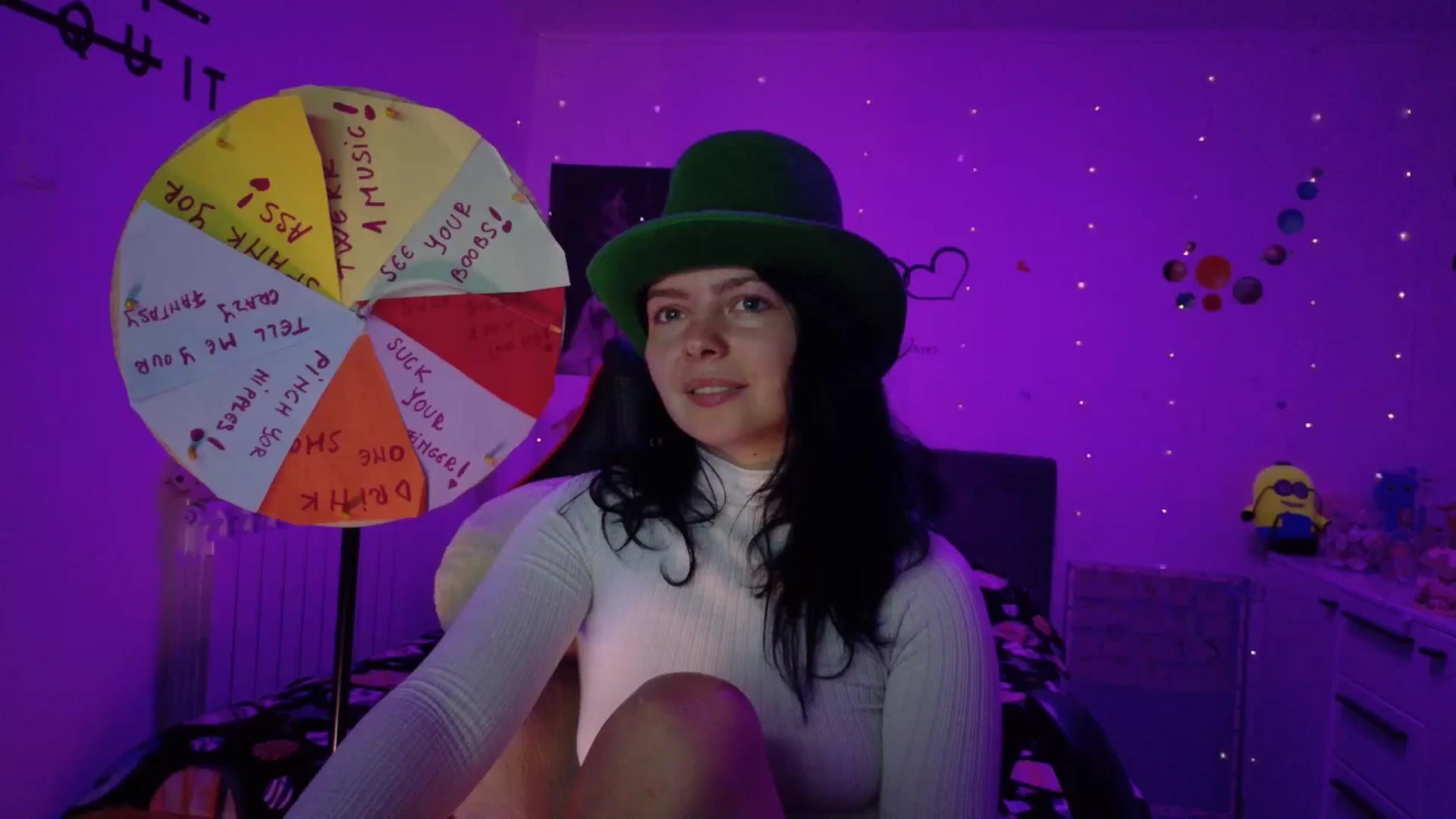 Gallery image thumbnail from YreneA's myfreecams stream on, 10/13/2025, 07:25 image 7 of 20